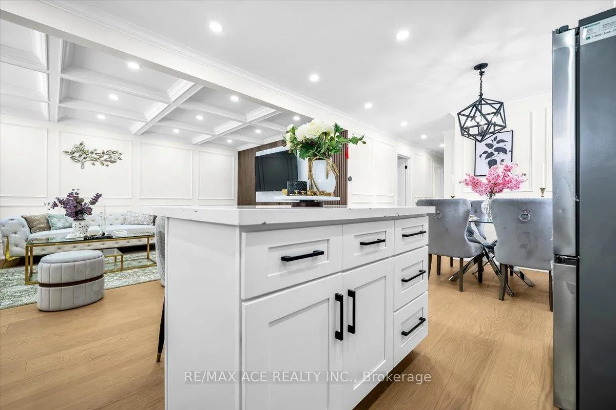 Photo 11 of Unit Main, 265 Gibbons Street, Oshawa, McLaughlin — HOMEH