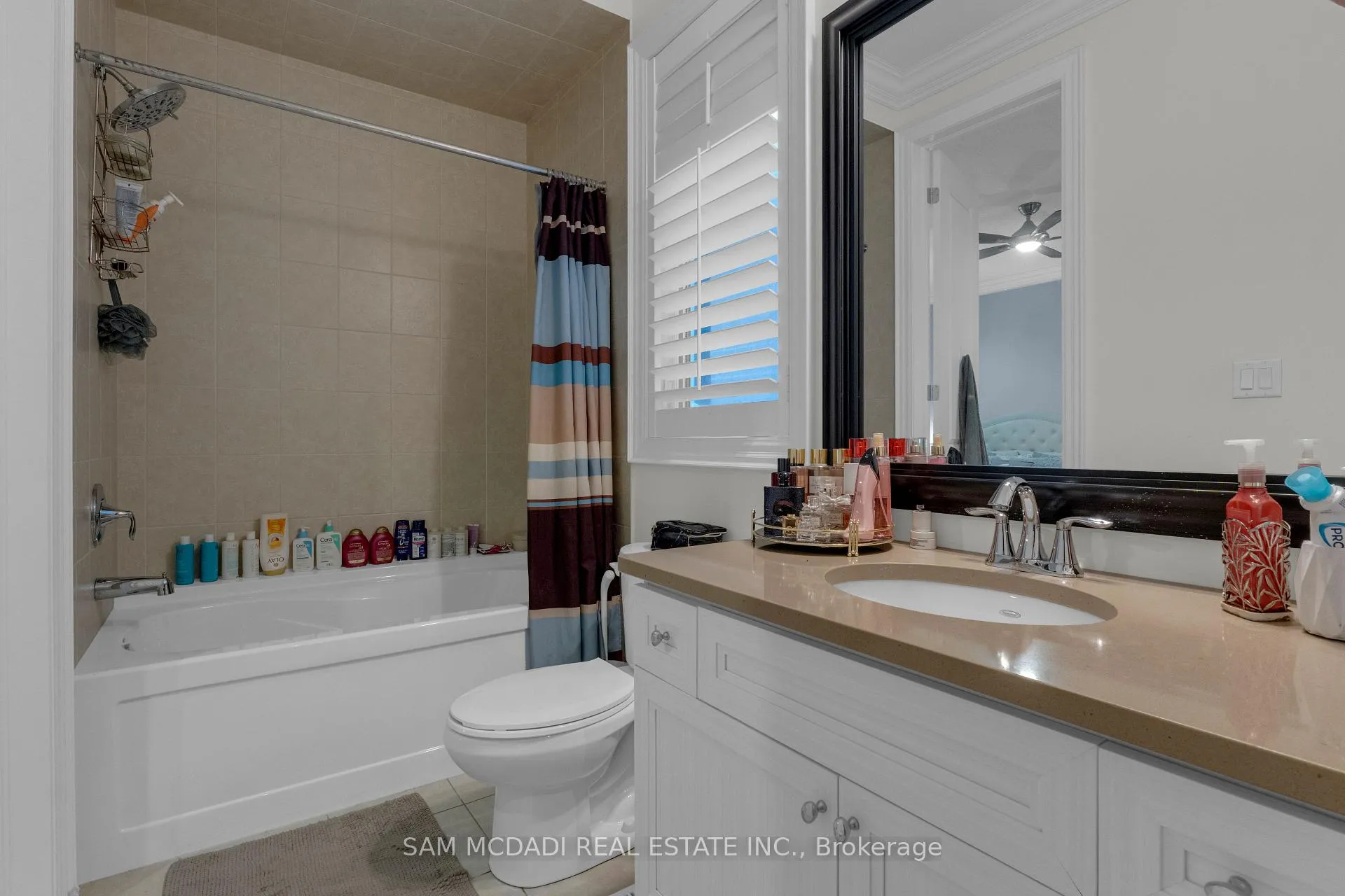 Photo 27 of 136 North Park Boulevard, Oakville, Glenorchy — HOMEH