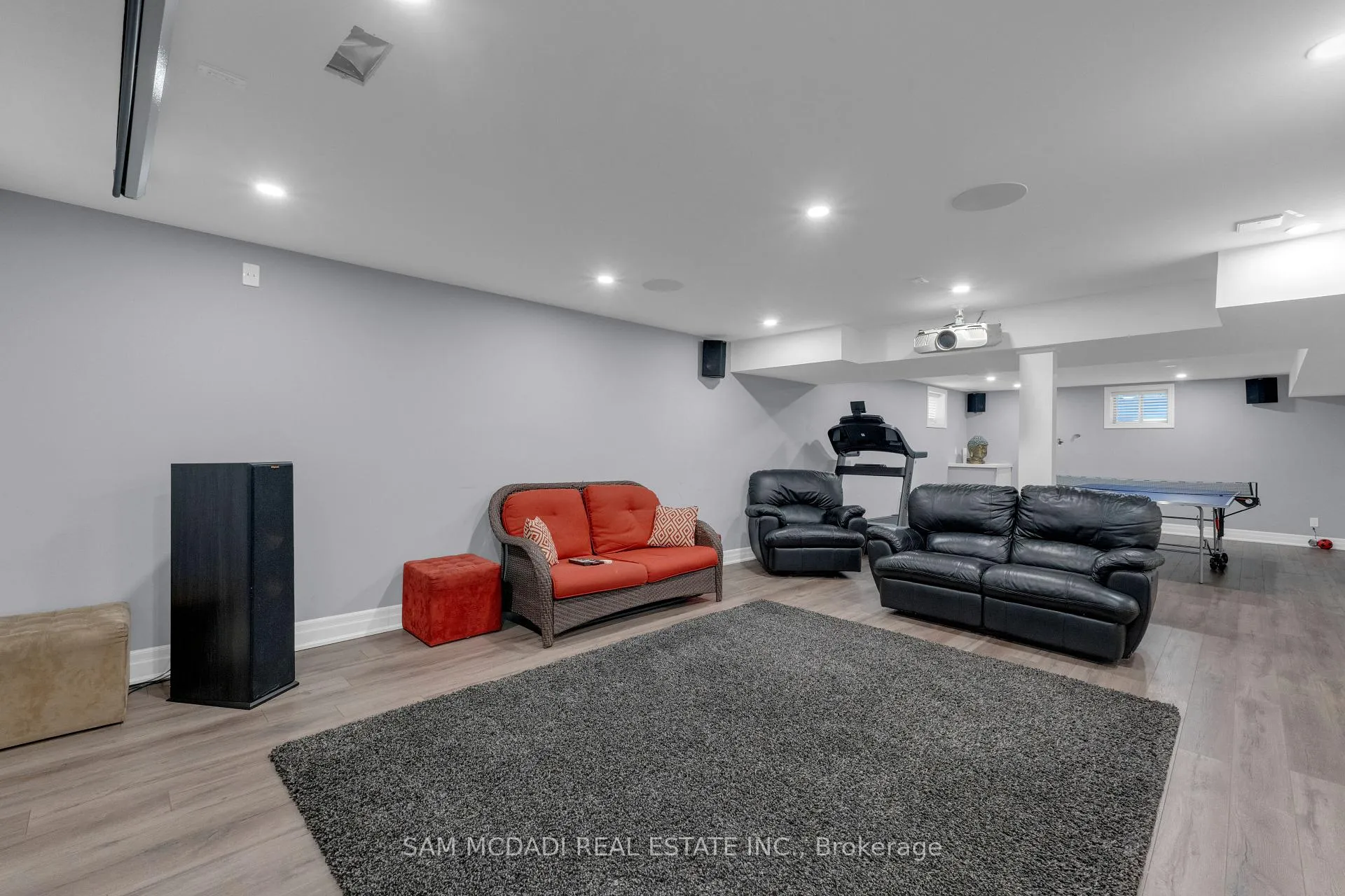 Photo 45 of 136 North Park Boulevard, Oakville, Glenorchy — HOMEH