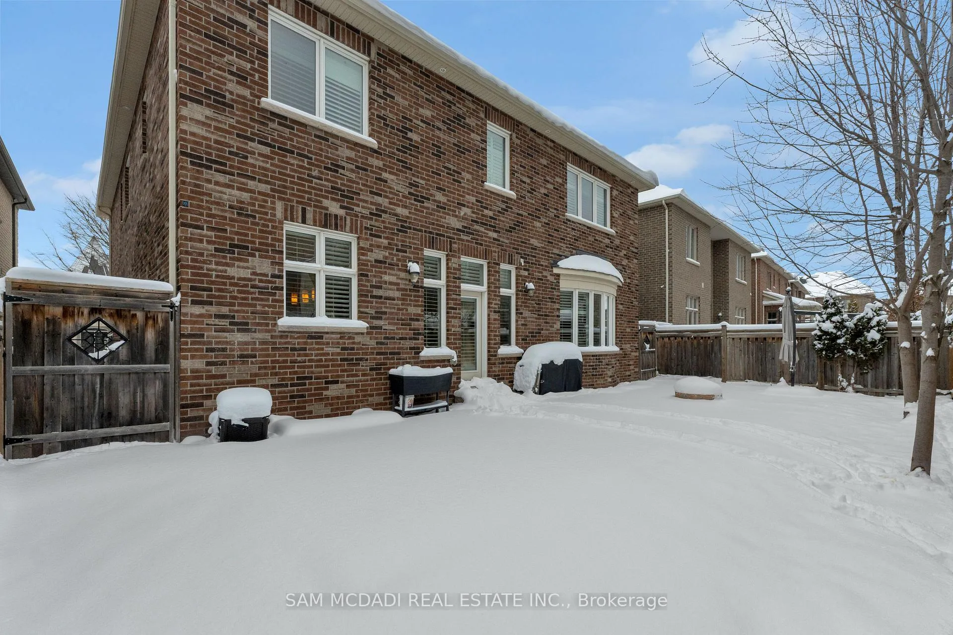Photo 47 of 136 North Park Boulevard, Oakville, Glenorchy — HOMEH