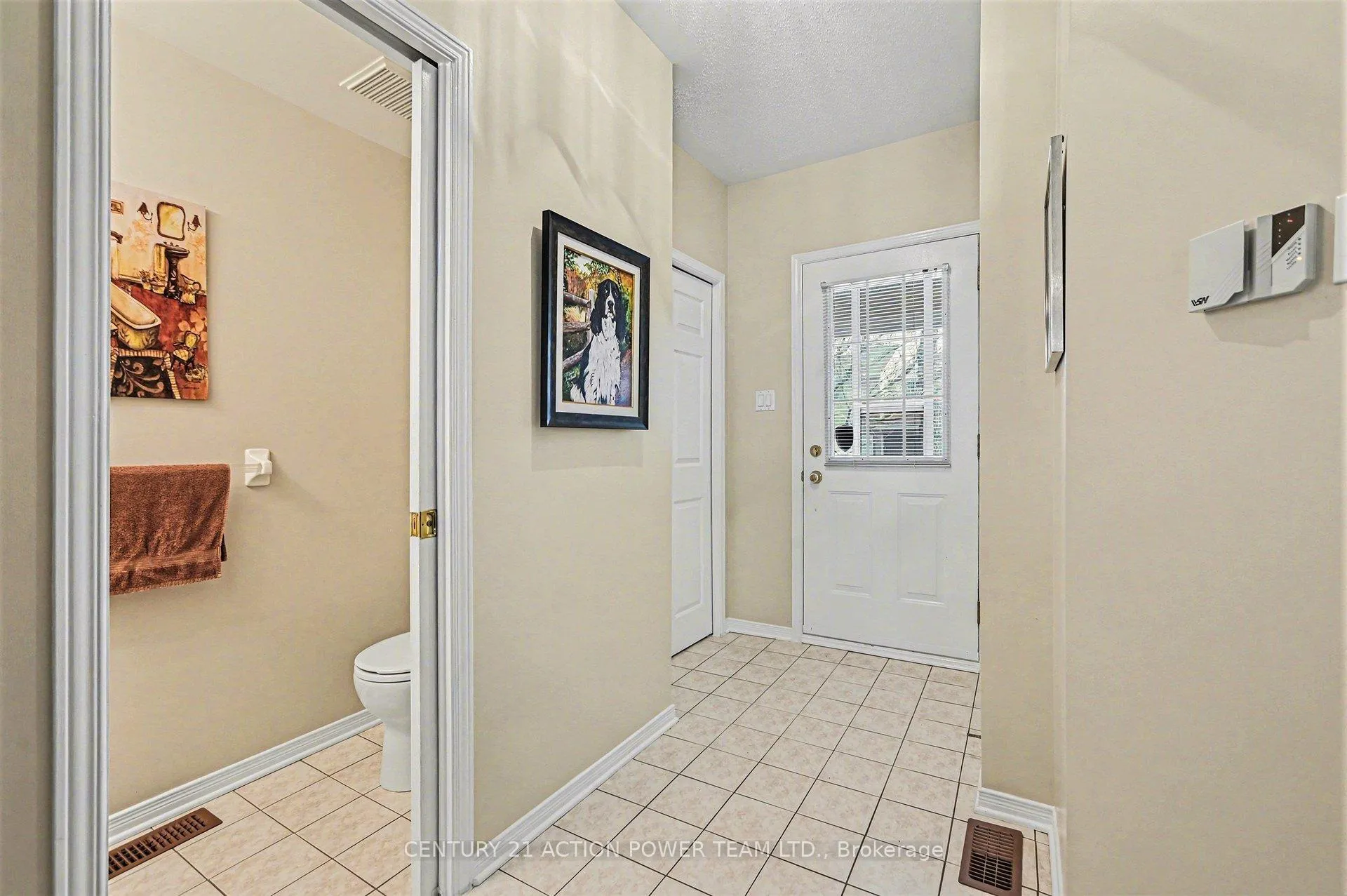 Photo 5 of 18 Teeswater Street, Ottawa, Kanata - Beaverbrook — HOMEH