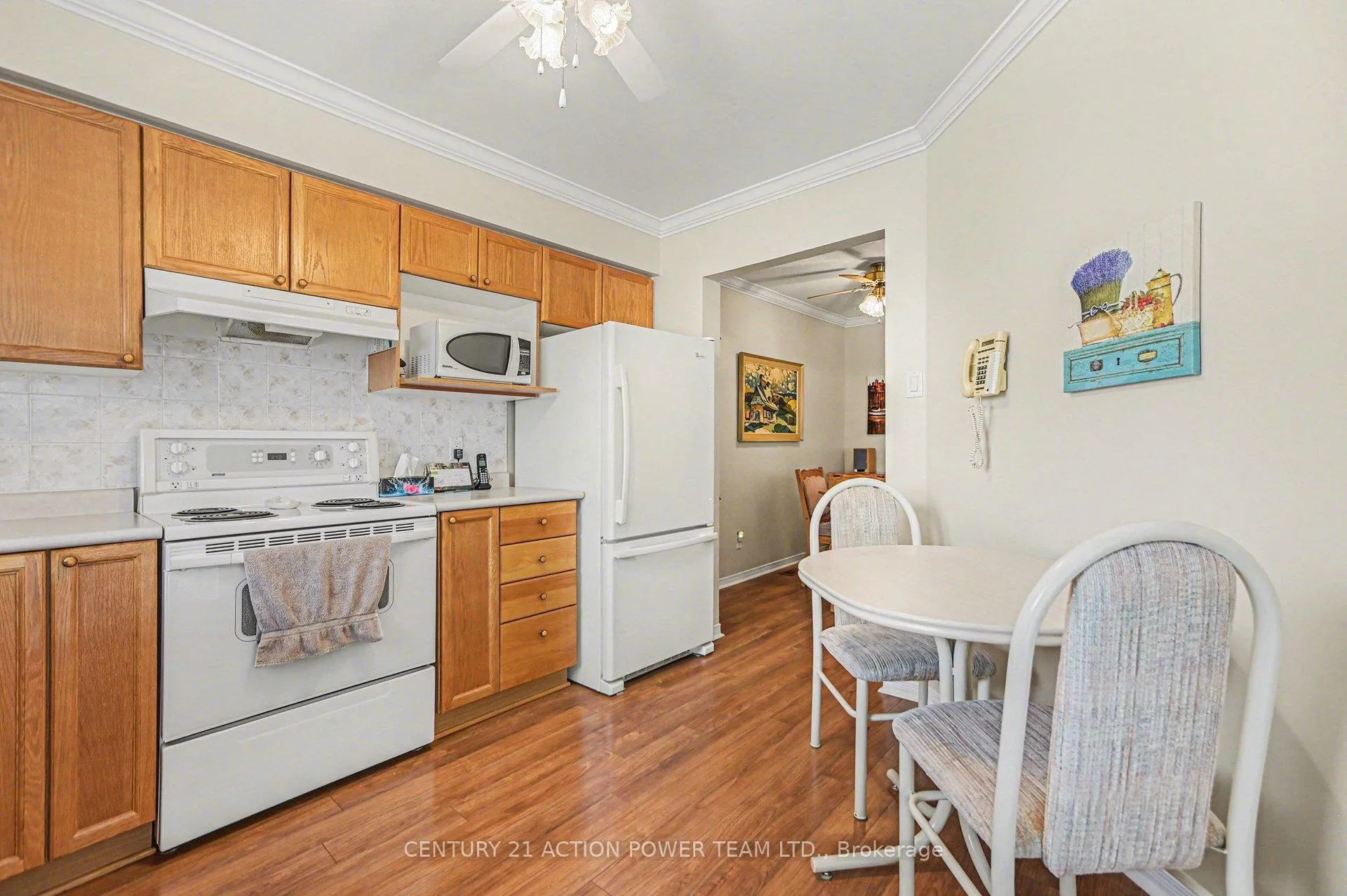 Photo 14 of 18 Teeswater Street, Ottawa, Kanata - Beaverbrook — HOMEH