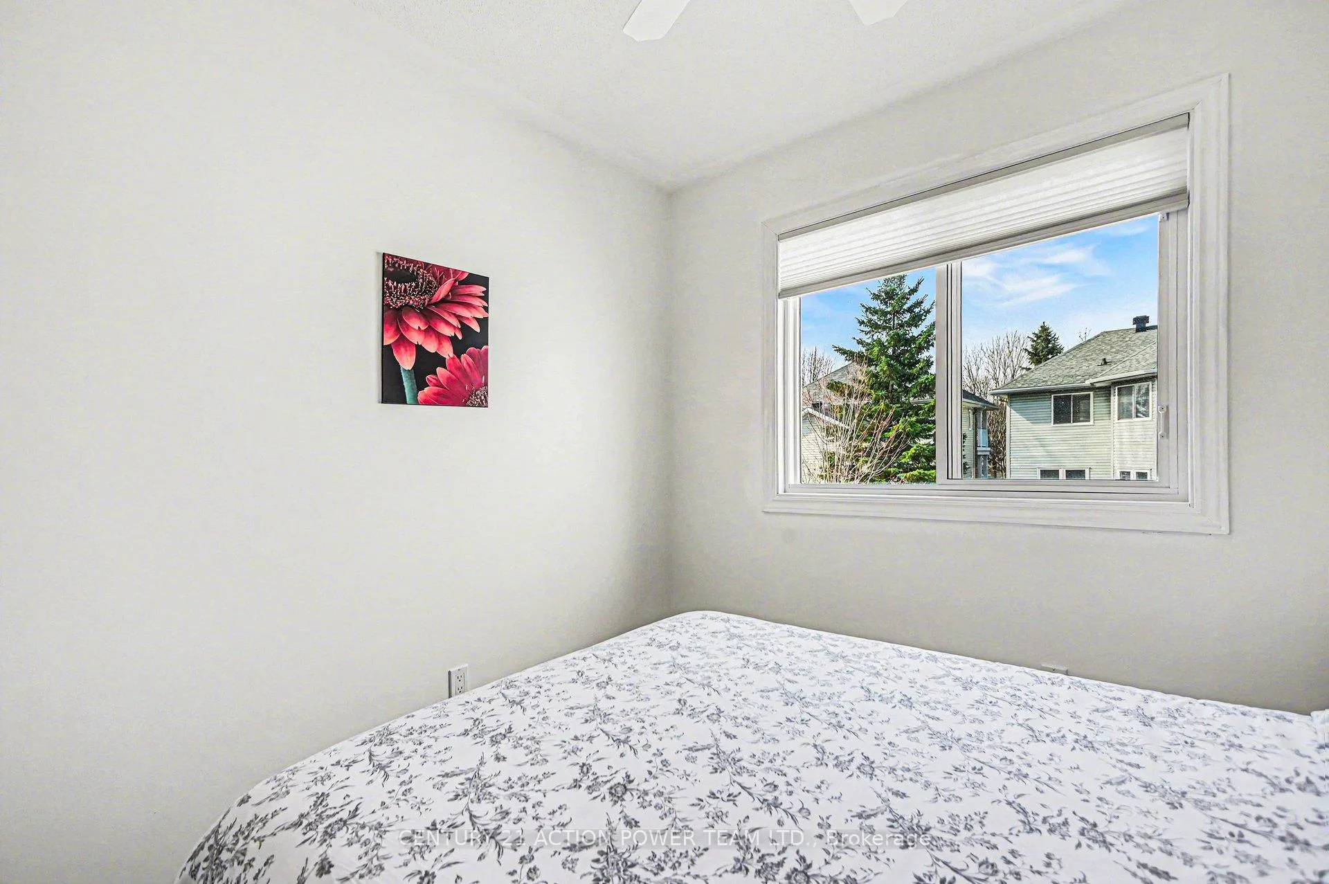 Photo 23 of 18 Teeswater Street, Ottawa, Kanata - Beaverbrook — HOMEH