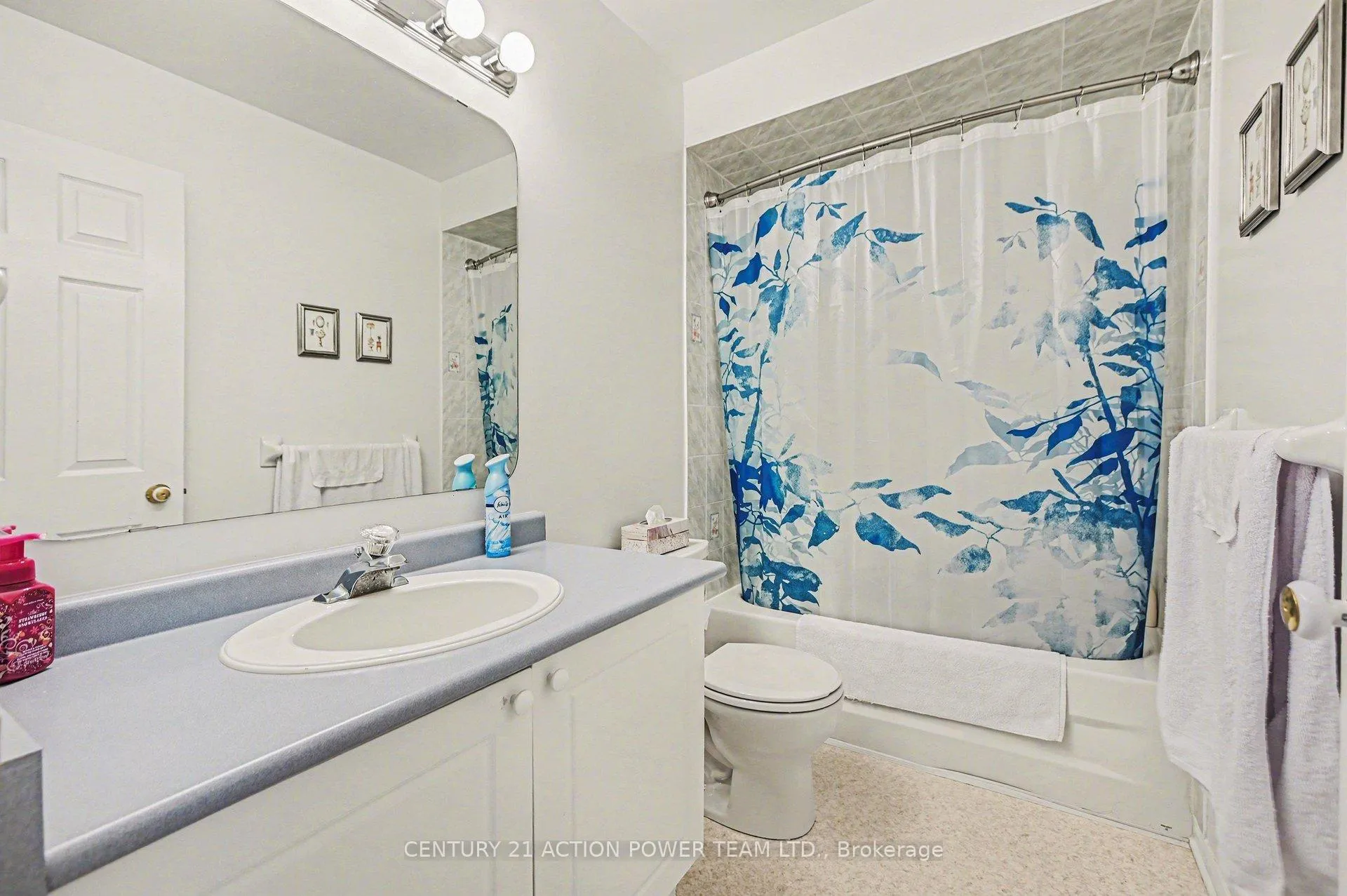Photo 24 of 18 Teeswater Street, Ottawa, Kanata - Beaverbrook — HOMEH