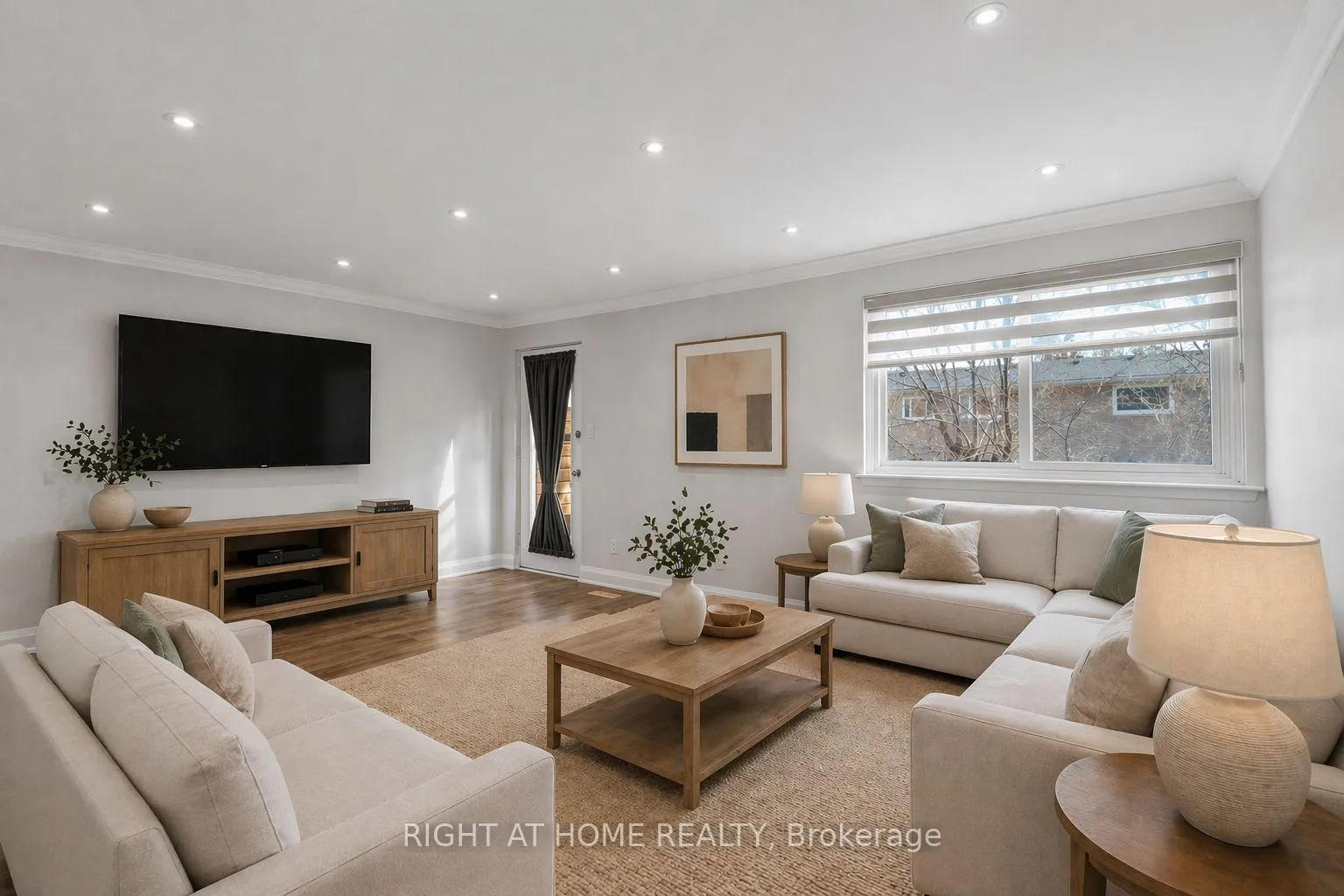 Photo 7 of 5473 Schueller Crescent, Burlington, Appleby — HOMEH
