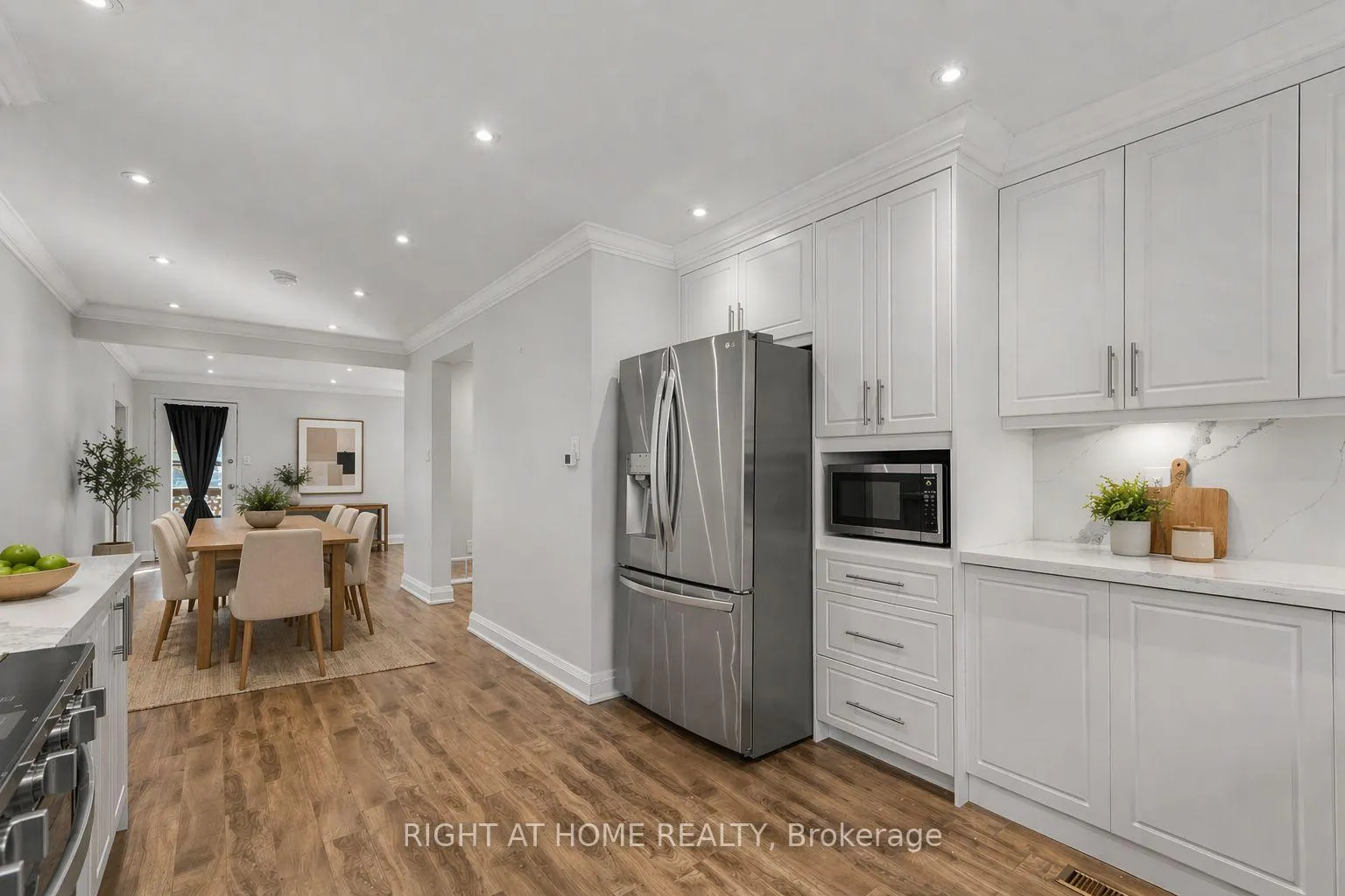 Photo 14 of 5473 Schueller Crescent, Burlington, Appleby — HOMEH