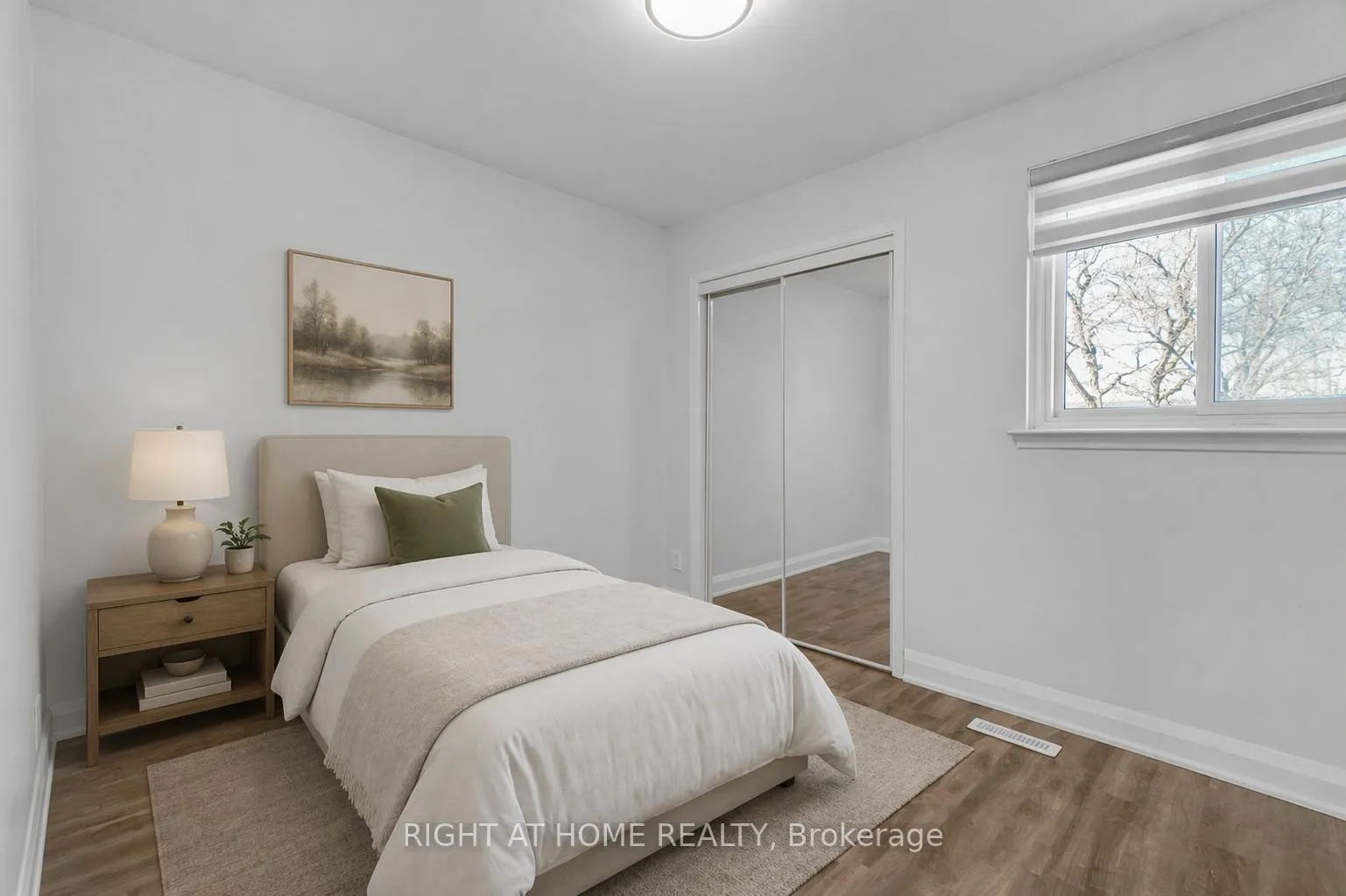 Photo 26 of 5473 Schueller Crescent, Burlington, Appleby — HOMEH