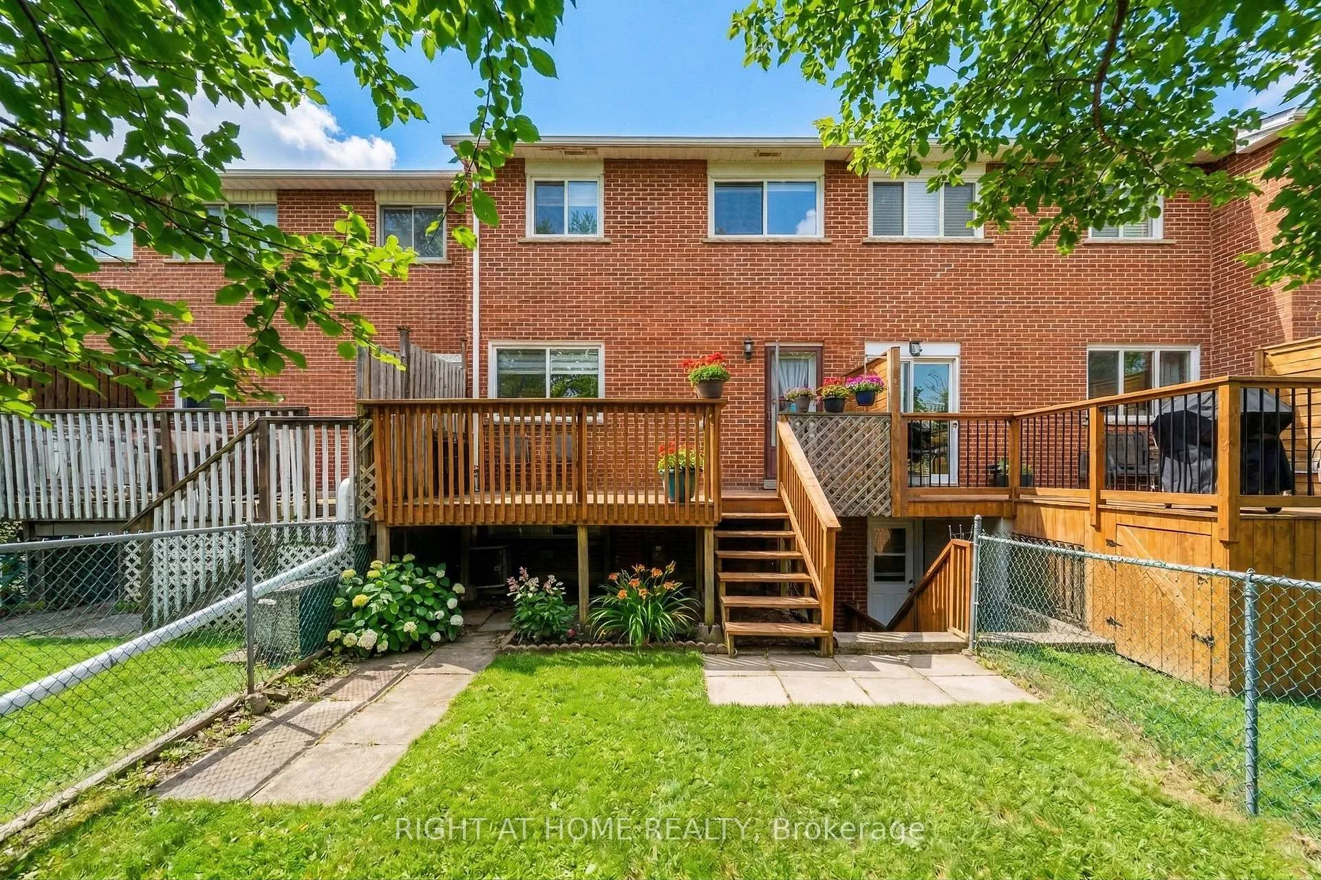 Photo 38 of 5473 Schueller Crescent, Burlington, Appleby — HOMEH