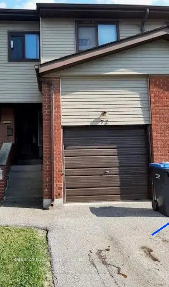 Front of Unit 72, 72 Carleton Place