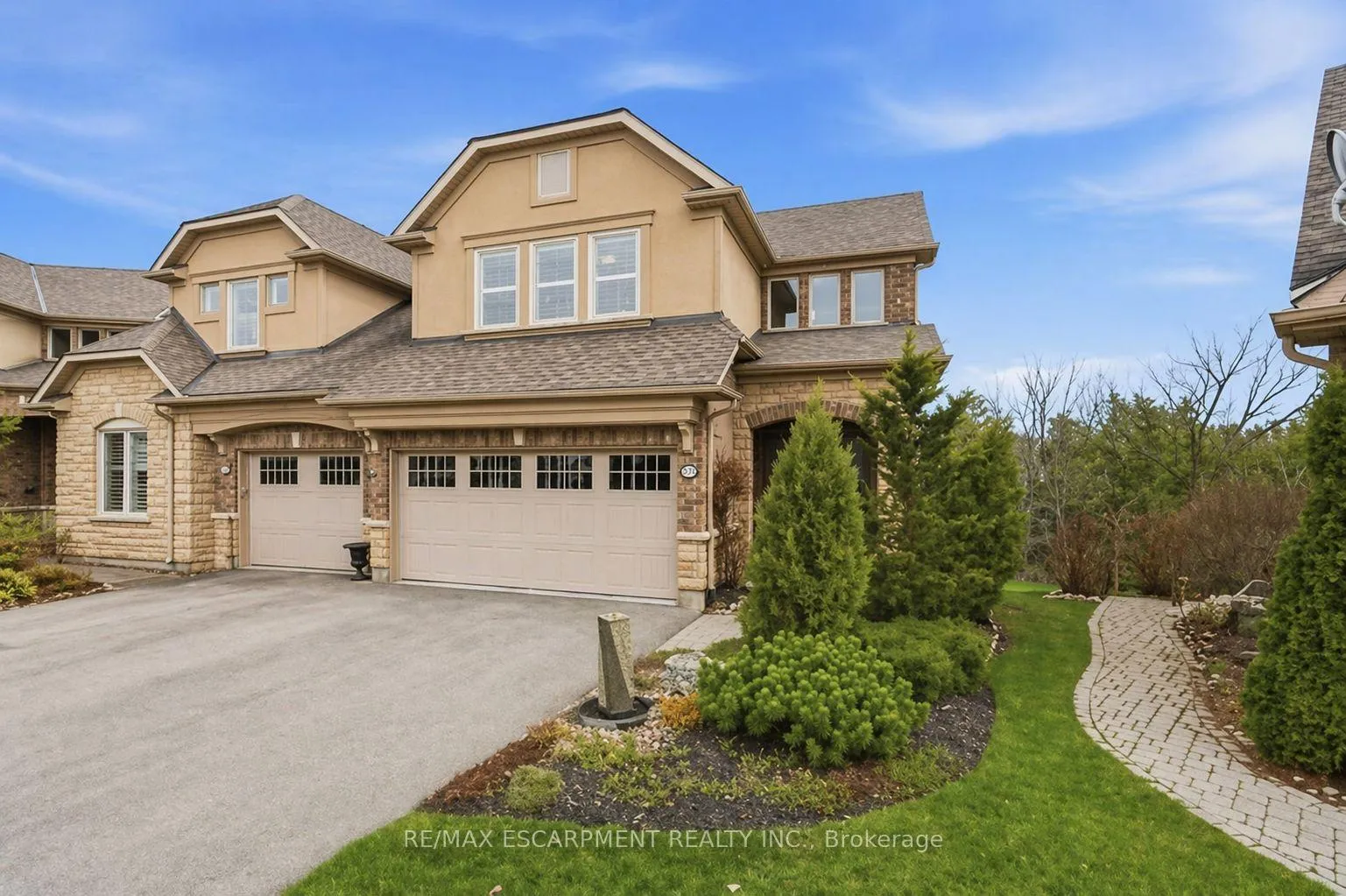 Photo 1 of 253 Millview Court, Guelph, Willow West/Sugarbush/West Acres — HOMEH