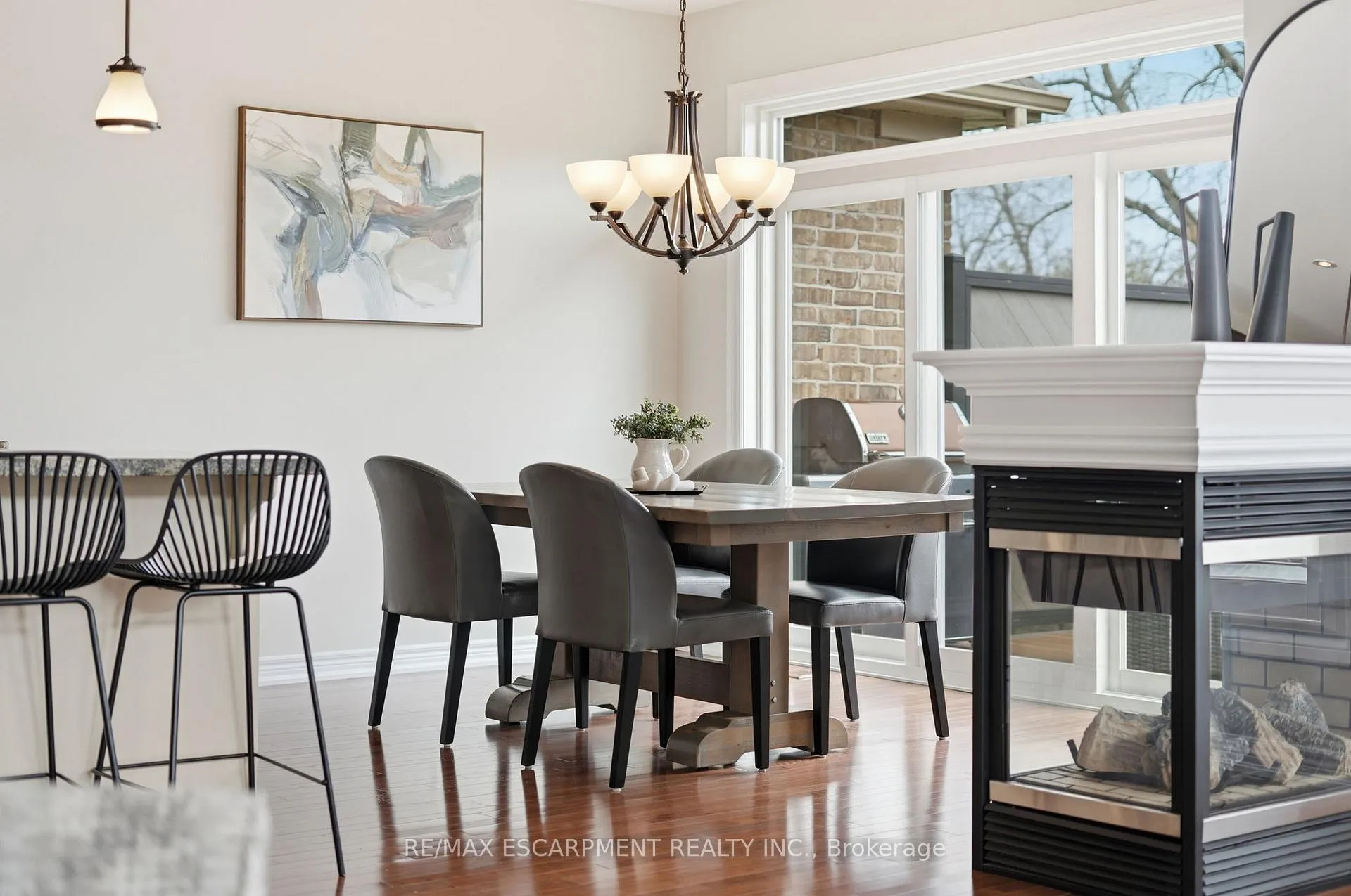 Photo 13 of 253 Millview Court, Guelph, Willow West/Sugarbush/West Acres — HOMEH