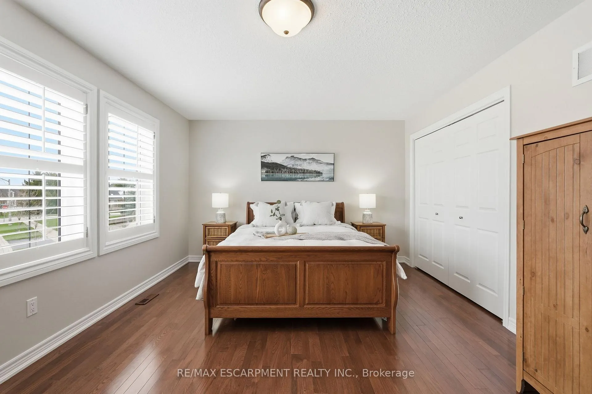 Photo 31 of 253 Millview Court, Guelph, Willow West/Sugarbush/West Acres — HOMEH