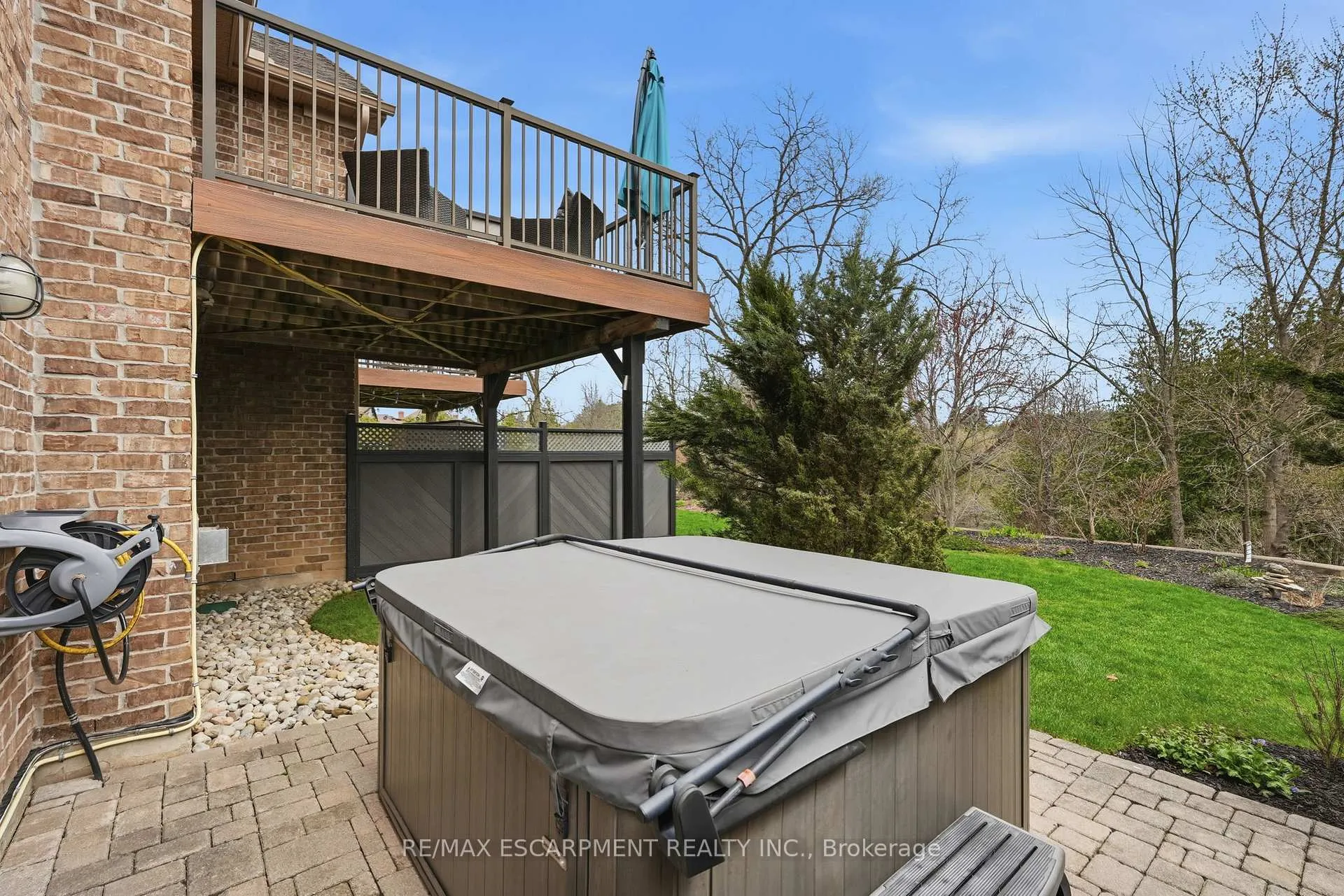 Photo 44 of 253 Millview Court, Guelph, Willow West/Sugarbush/West Acres — HOMEH