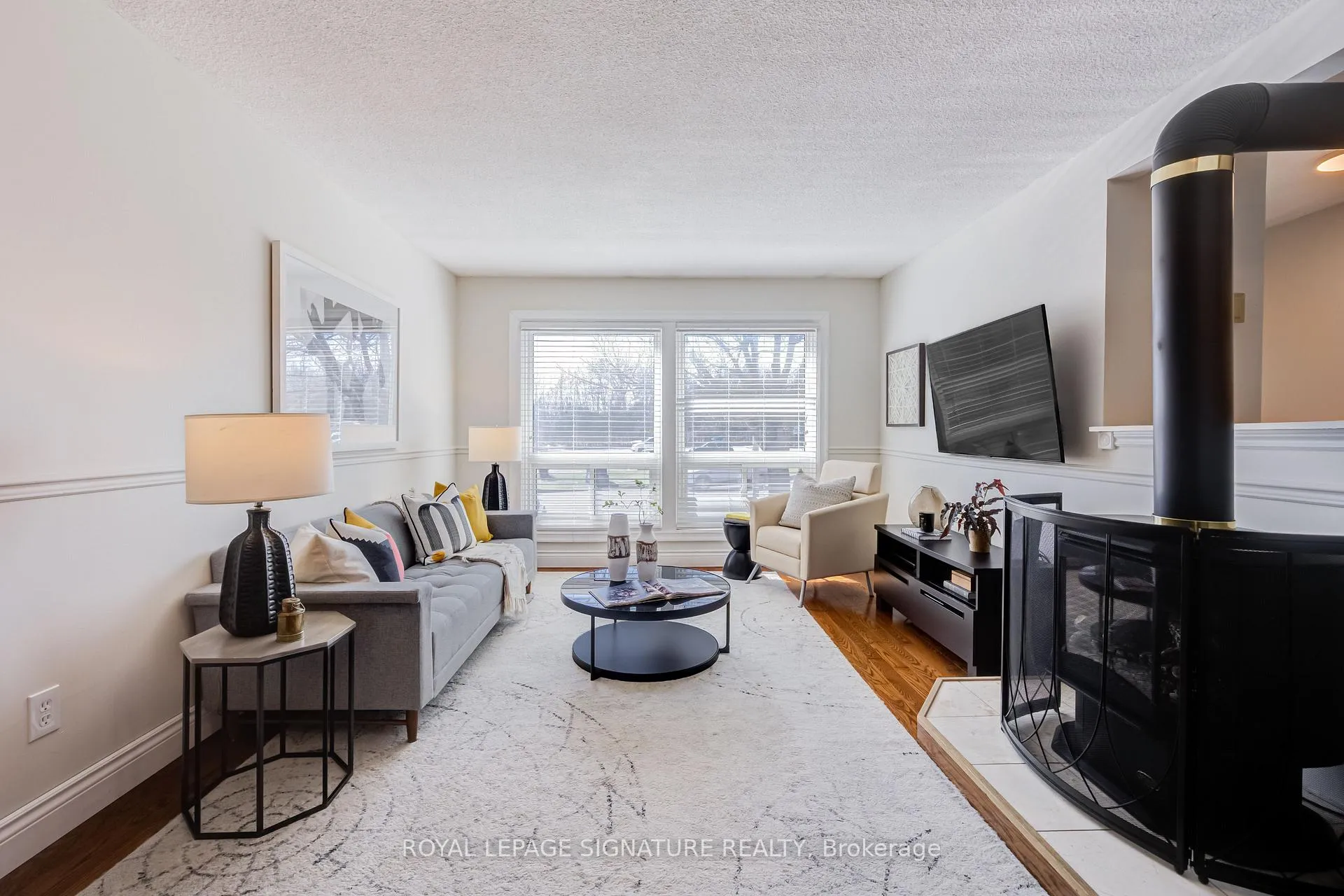 Photo 4 of 36 Randall Drive, Ajax, Central West — HOMEH
