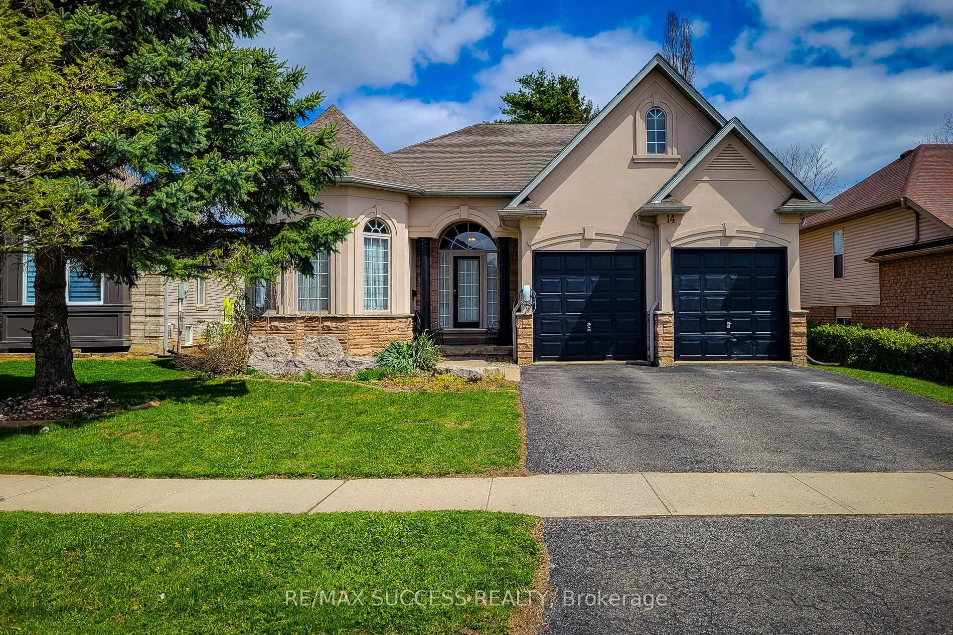 Front of 14 Casson Lane