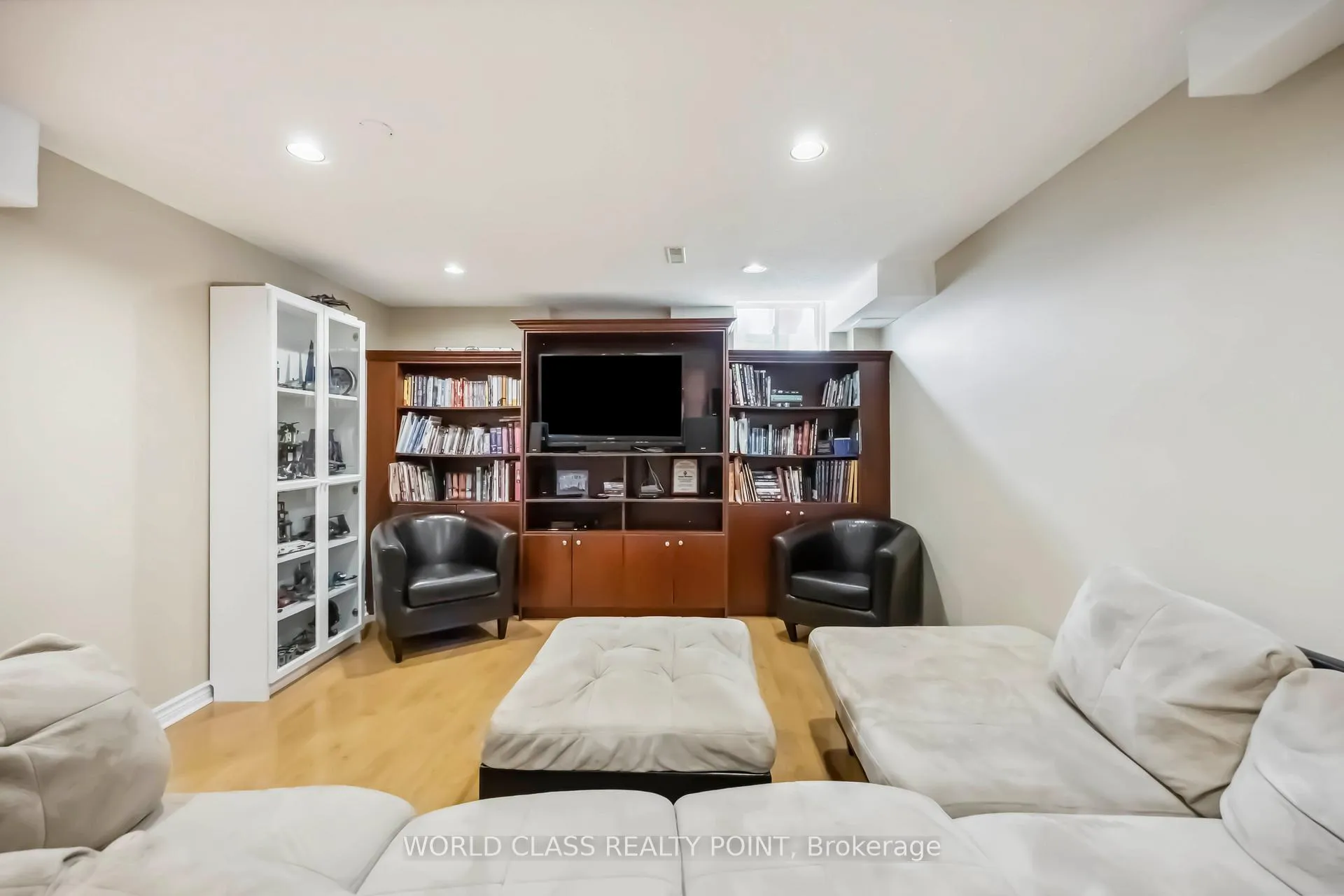 Photo 41 of 131 Lormel Gate, Vaughan, Vellore Village — HOMEH