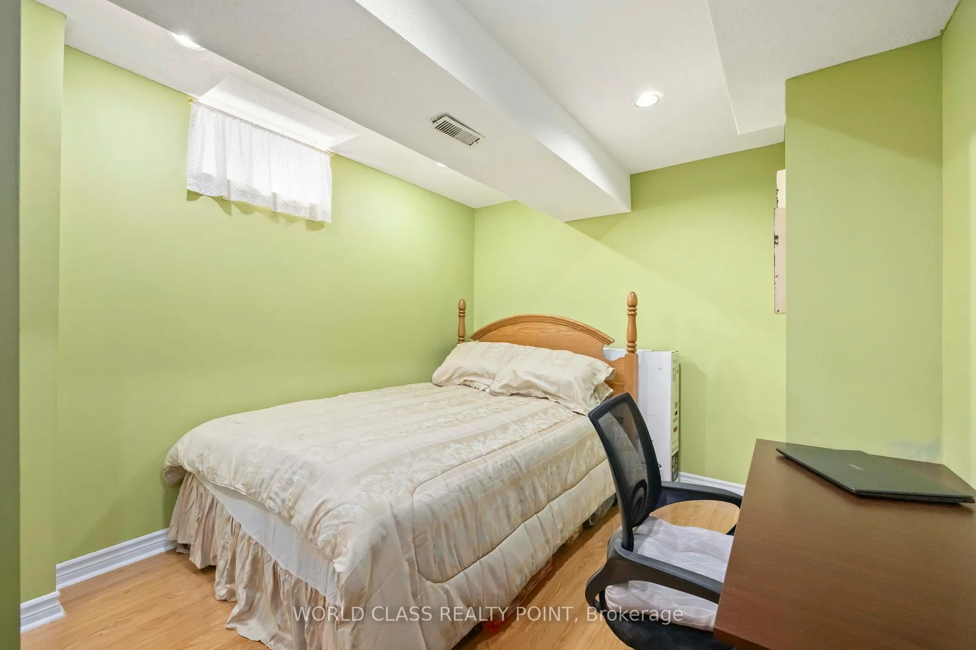 Photo 43 of 131 Lormel Gate, Vaughan, Vellore Village — HOMEH
