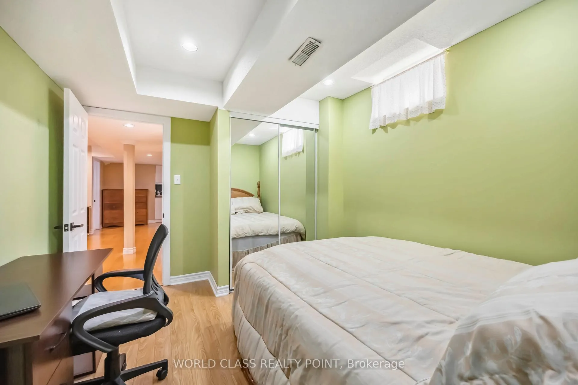 Photo 44 of 131 Lormel Gate, Vaughan, Vellore Village — HOMEH