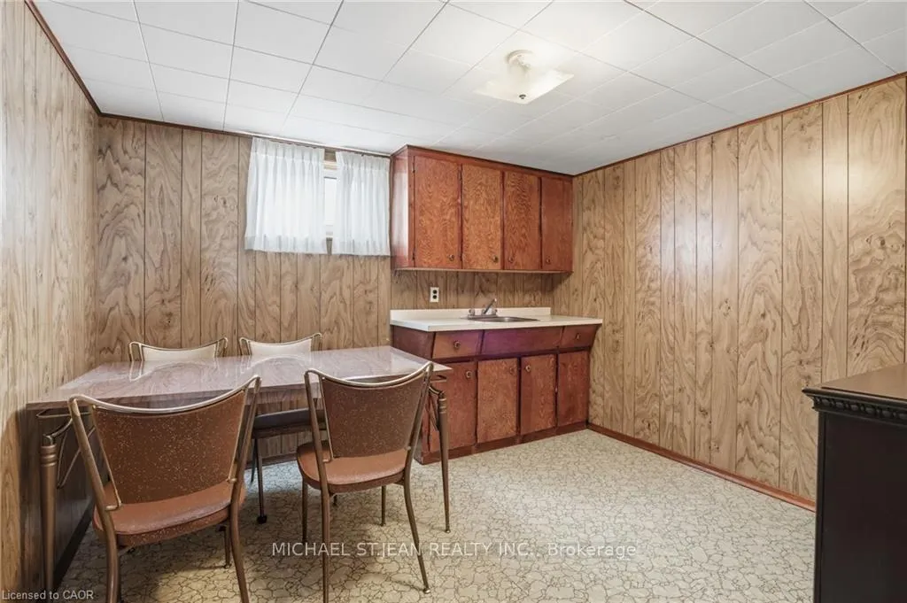 Photo 30 of 347 Hixon Road, Hamilton, Red Hill — HOMEH