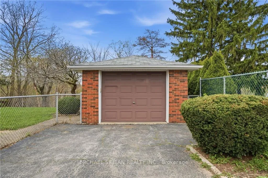 Photo 38 of 347 Hixon Road, Hamilton, Red Hill — HOMEH