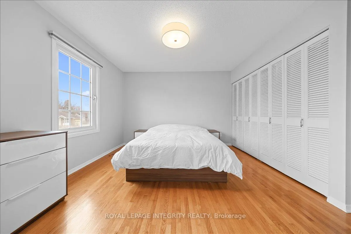 Photo 20 of 2147 Fillmore Crescent, Ottawa, Beacon Hill North — HOMEH