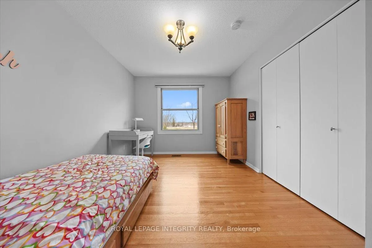 Photo 27 of 2147 Fillmore Crescent, Ottawa, Beacon Hill North — HOMEH