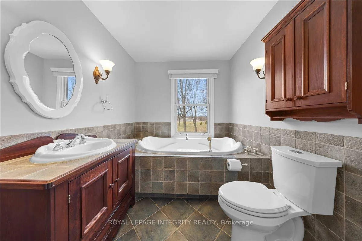 Photo 30 of 2147 Fillmore Crescent, Ottawa, Beacon Hill North — HOMEH