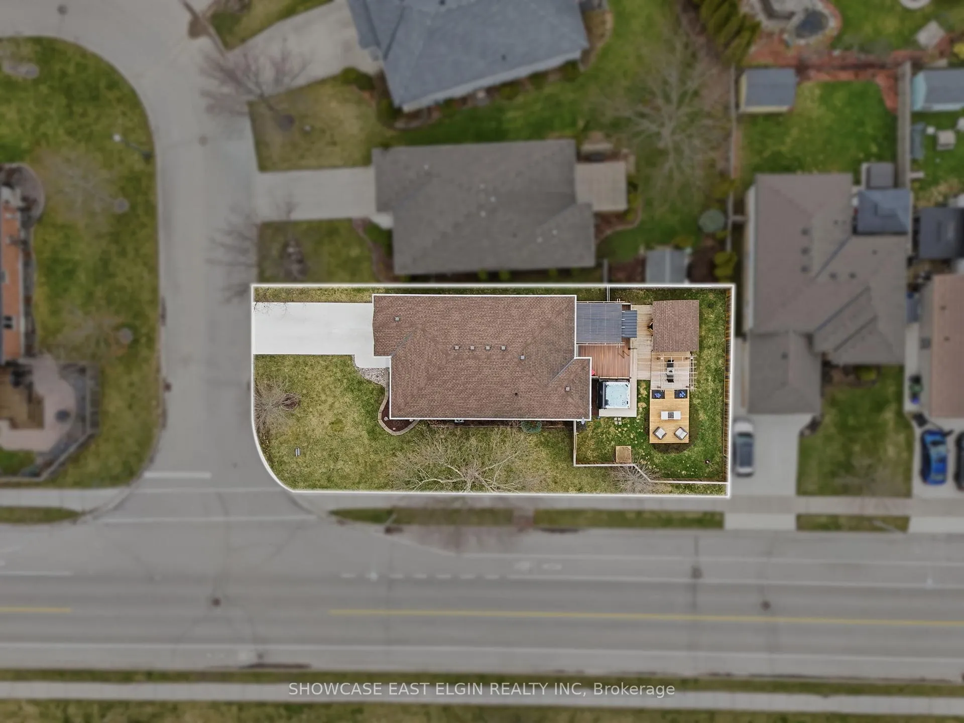 Photo 26 of 2 Harrington Crescent, St. Thomas — HOMEH