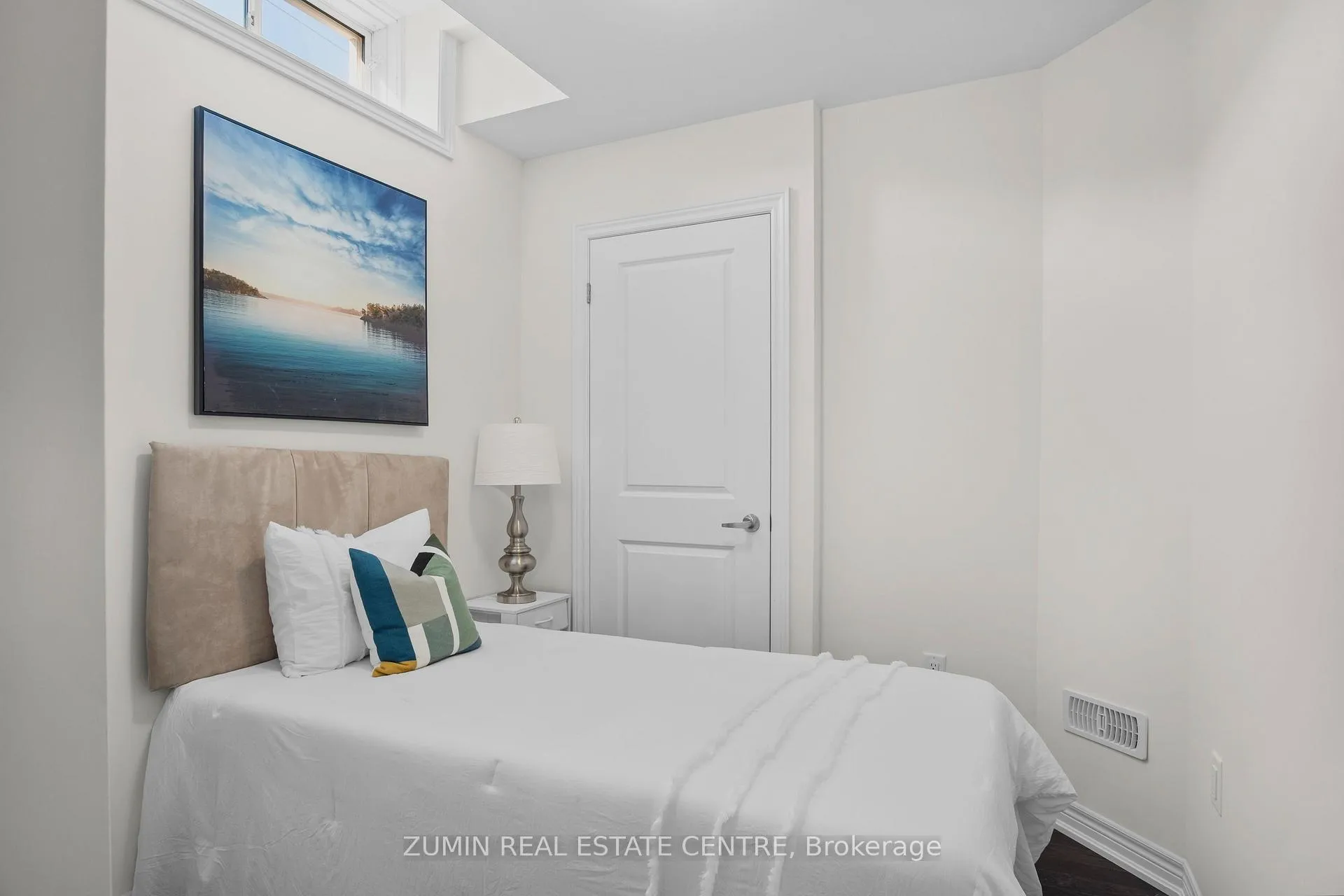 Photo 11 of 3189 Sixth Line, Oakville, Glenorchy — HOMEH