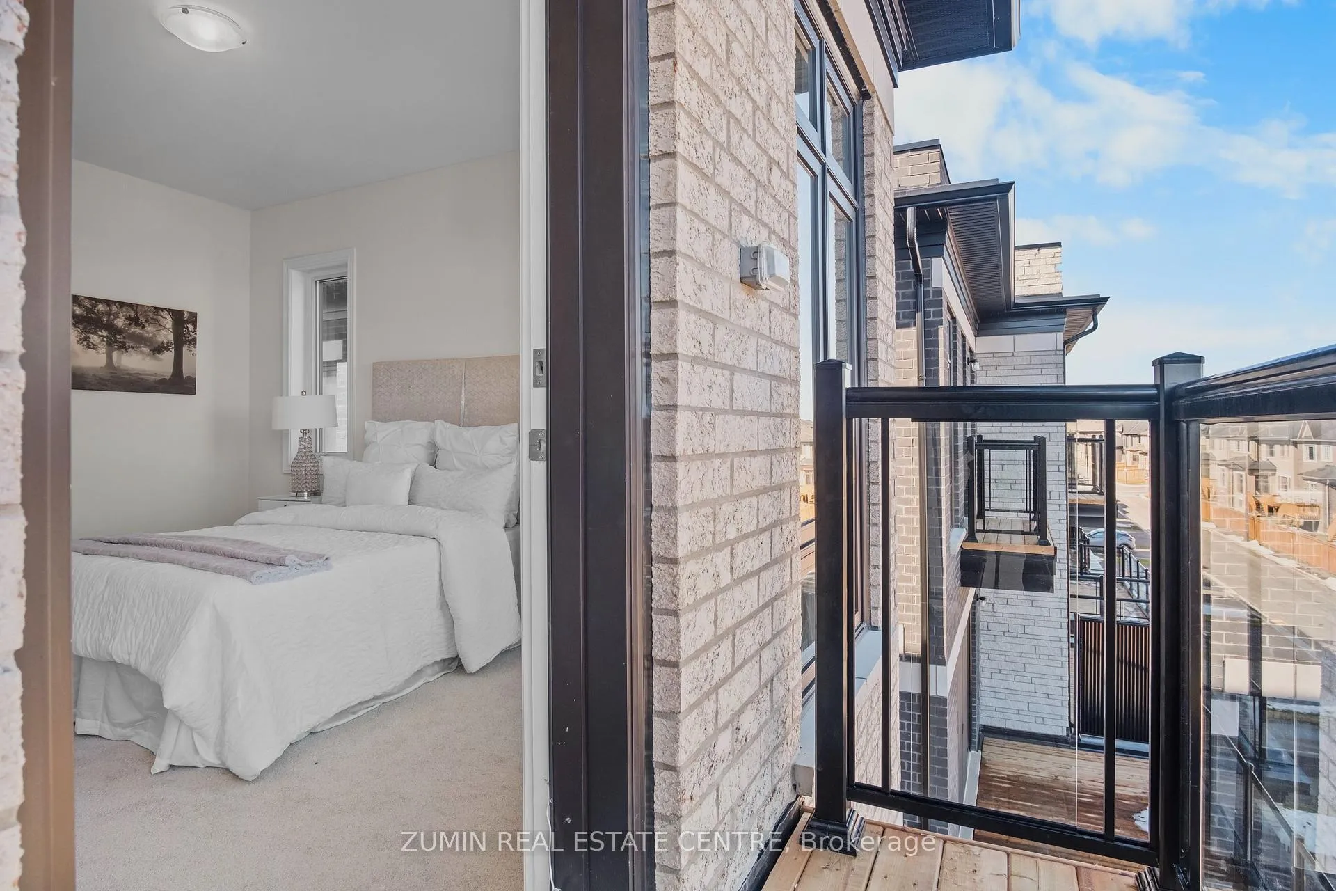 Photo 23 of 3189 Sixth Line, Oakville, Glenorchy — HOMEH