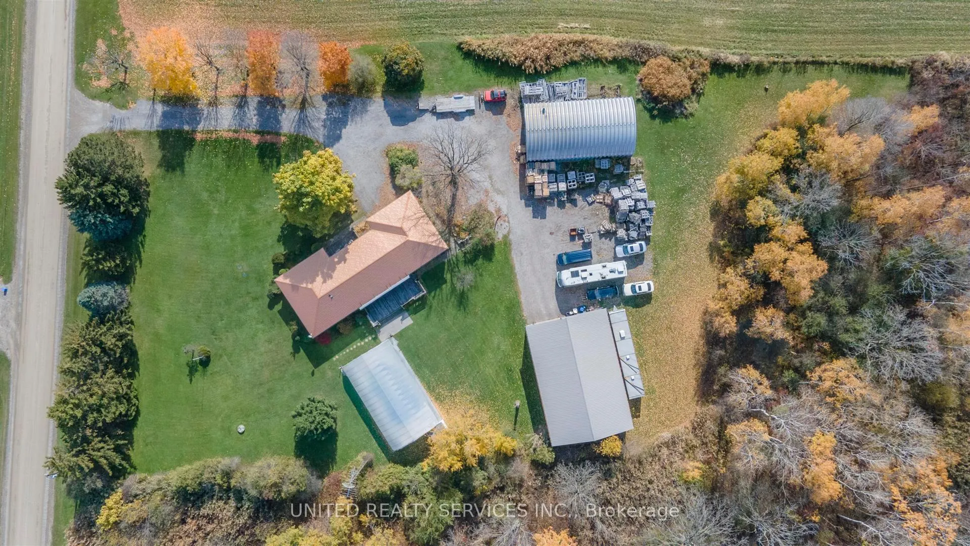 Photo 4 of 22181 Cherry Hill Road, Thames Centre, Rural Thames Centre — HOMEH