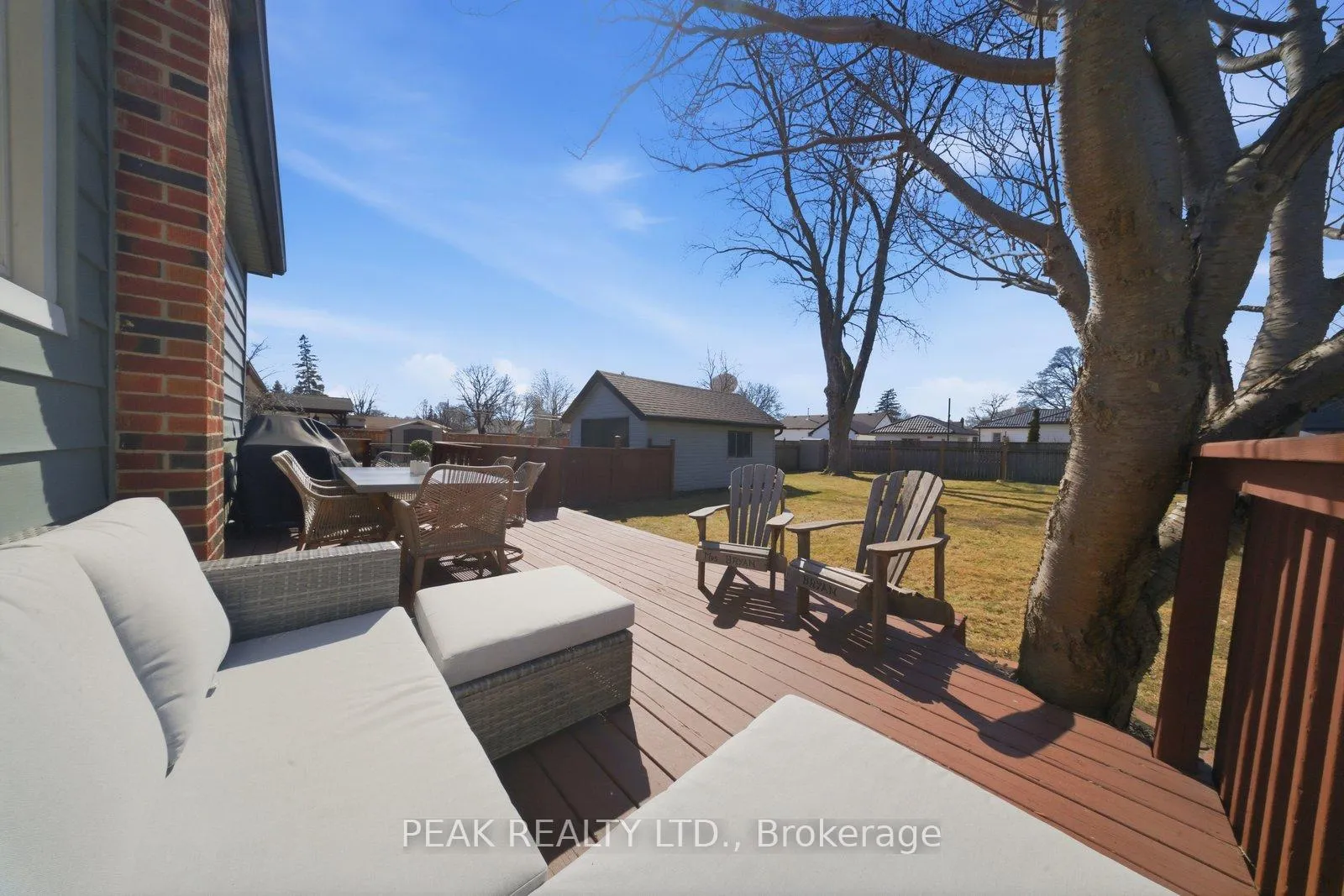 Photo 35 of 31 Willow Drive, Brantford — HOMEH