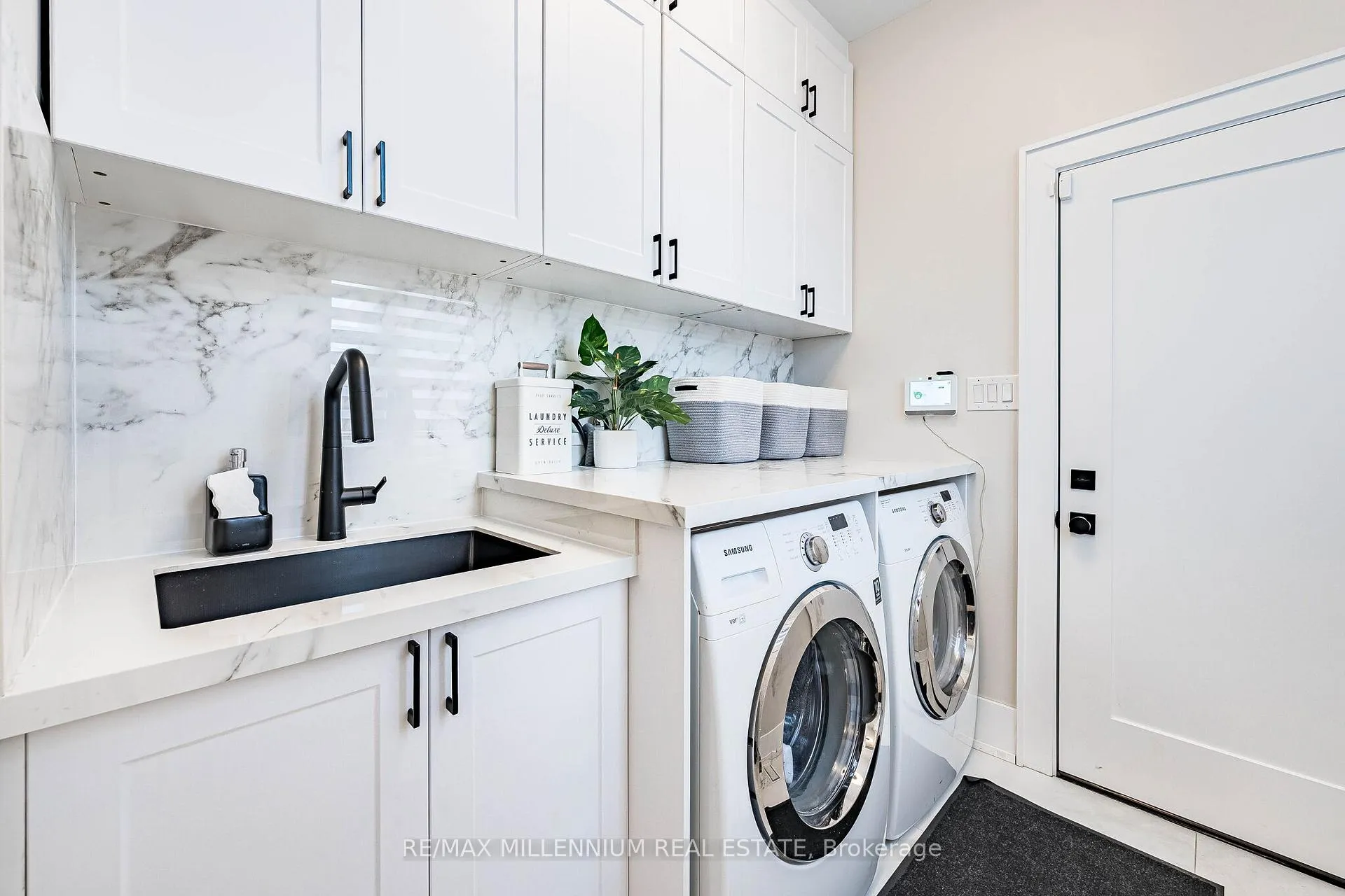 Photo 23 of 288 Barons Street, Vaughan, Kleinburg — HOMEH