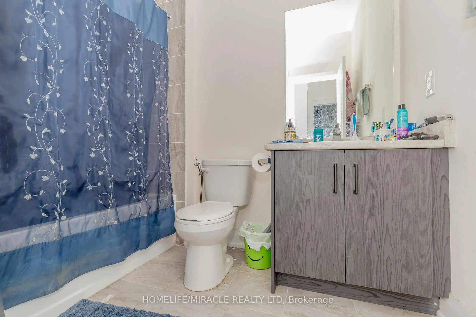 Photo 9 of 69 Allegro Drive, Brampton, Credit Valley — HOMEH