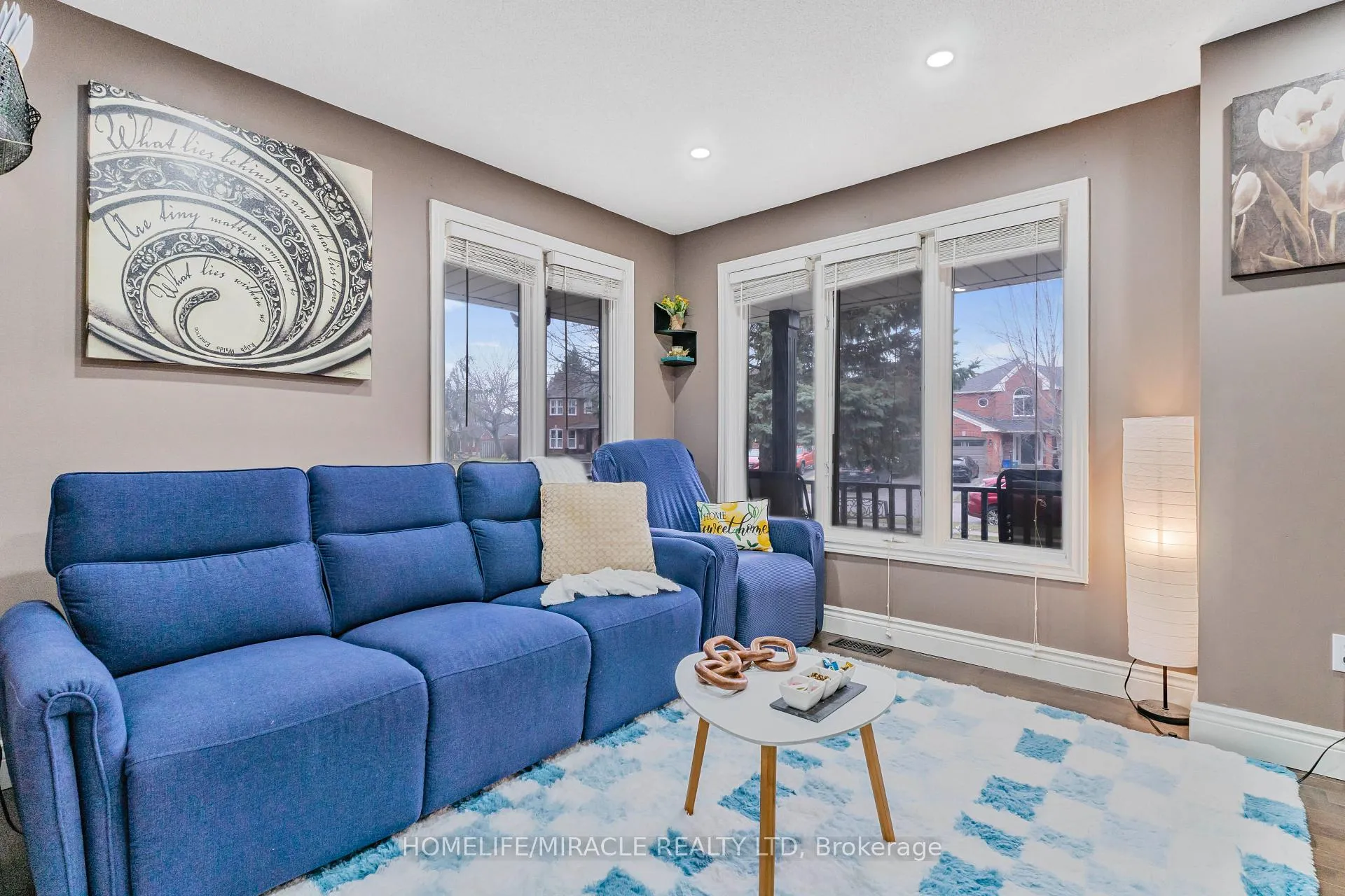Photo 9 of 33 Auburn Lane, Clarington, Courtice — HOMEH