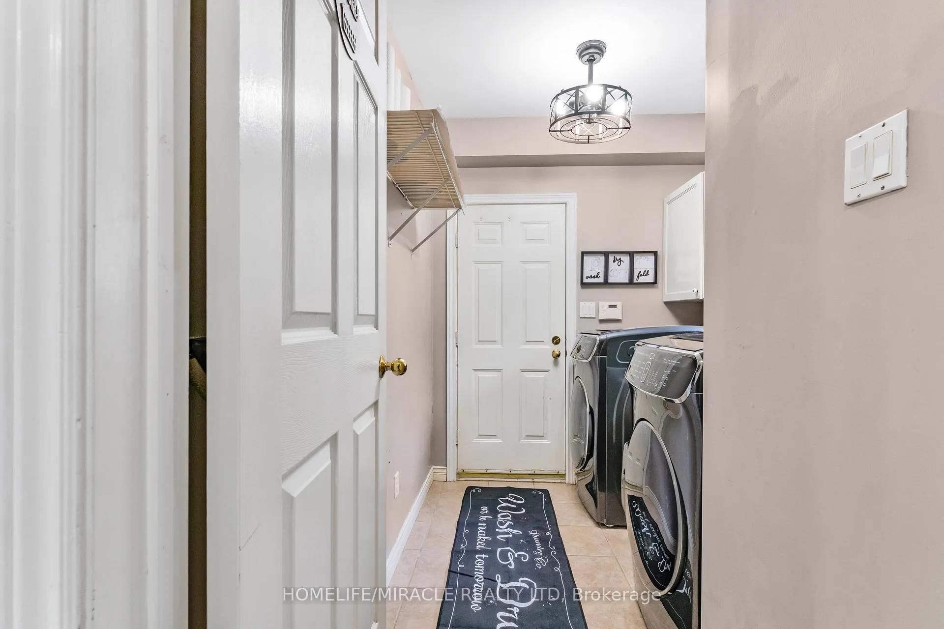 Photo 44 of 33 Auburn Lane, Clarington, Courtice — HOMEH