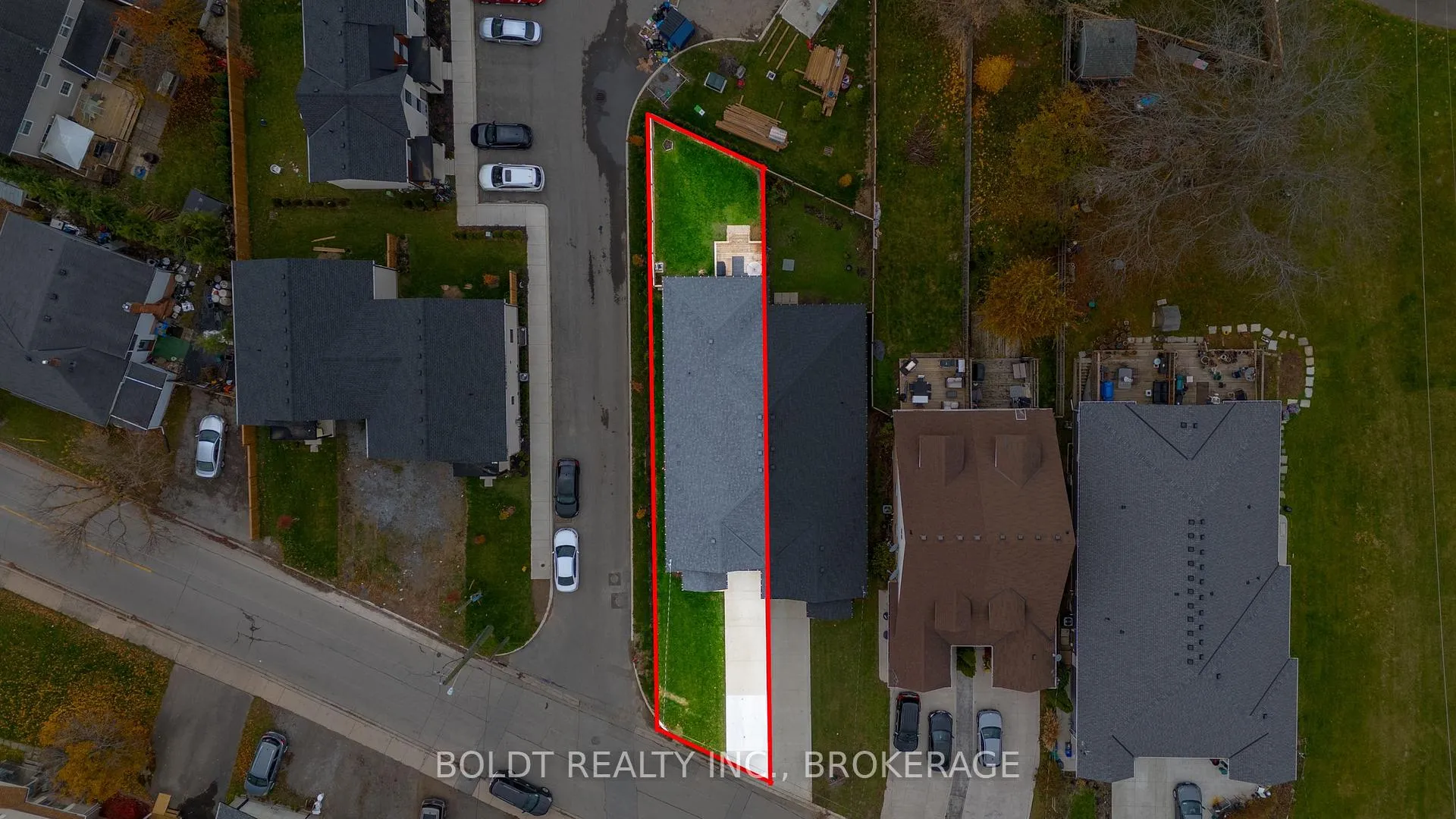 Photo 41 of 1074B Vansickle Road N, St. Catharines, Grapeview — HOMEH