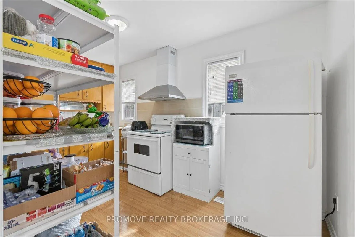 Photo 7 of 18 Gowdy Avenue, Guelph, Junction/Onward Willow — HOMEH