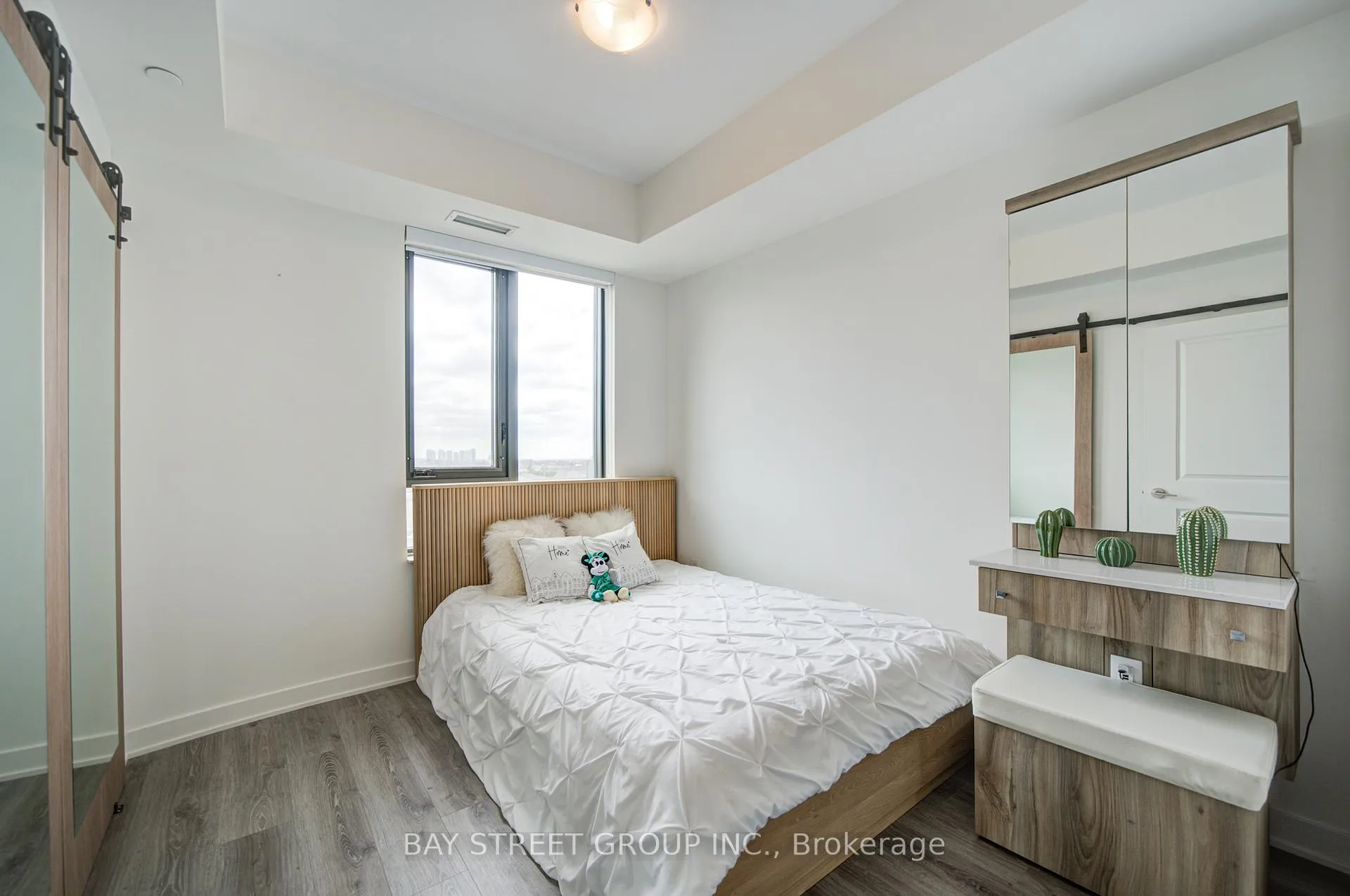 Photo 19 of Unit 210, 120 Eagle Rock Way, Vaughan, Rural Vaughan — HOMEH