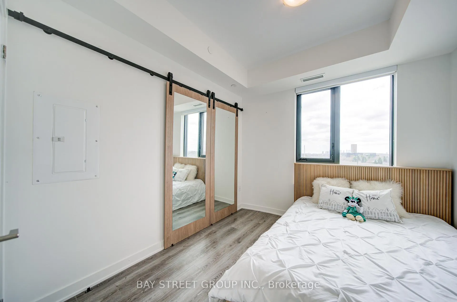 Photo 20 of Unit 210, 120 Eagle Rock Way, Vaughan, Rural Vaughan — HOMEH