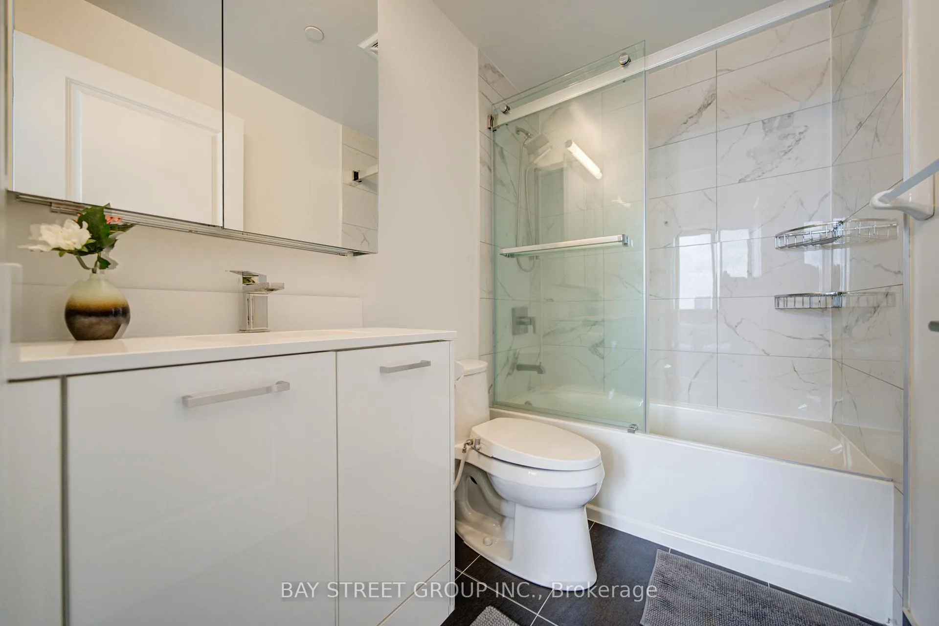 Photo 24 of Unit 210, 120 Eagle Rock Way, Vaughan, Rural Vaughan — HOMEH