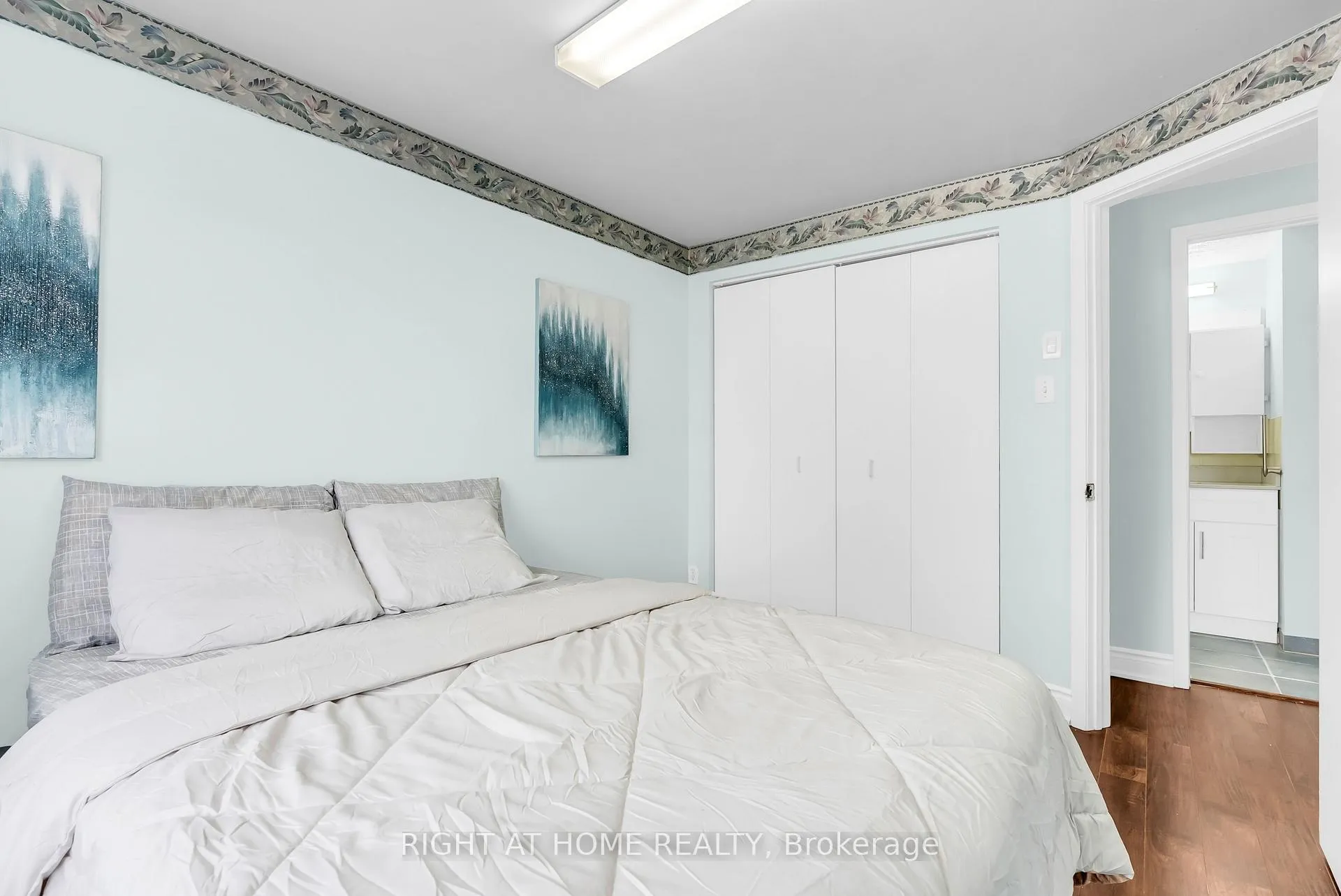 Photo 26 of 56 Eden Park Drive, Brampton, Southgate — HOMEH
