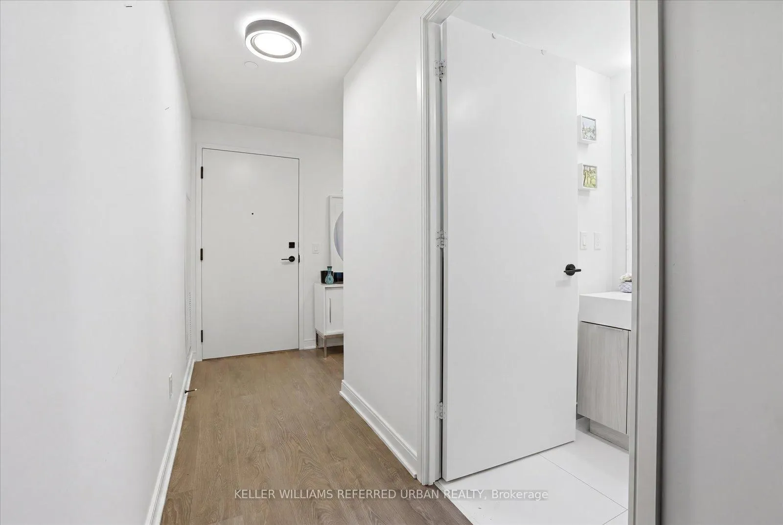 Photo 6 of Unit N467, 35 Rolling Mills Road, Toronto, Waterfront Communities — HOMEH