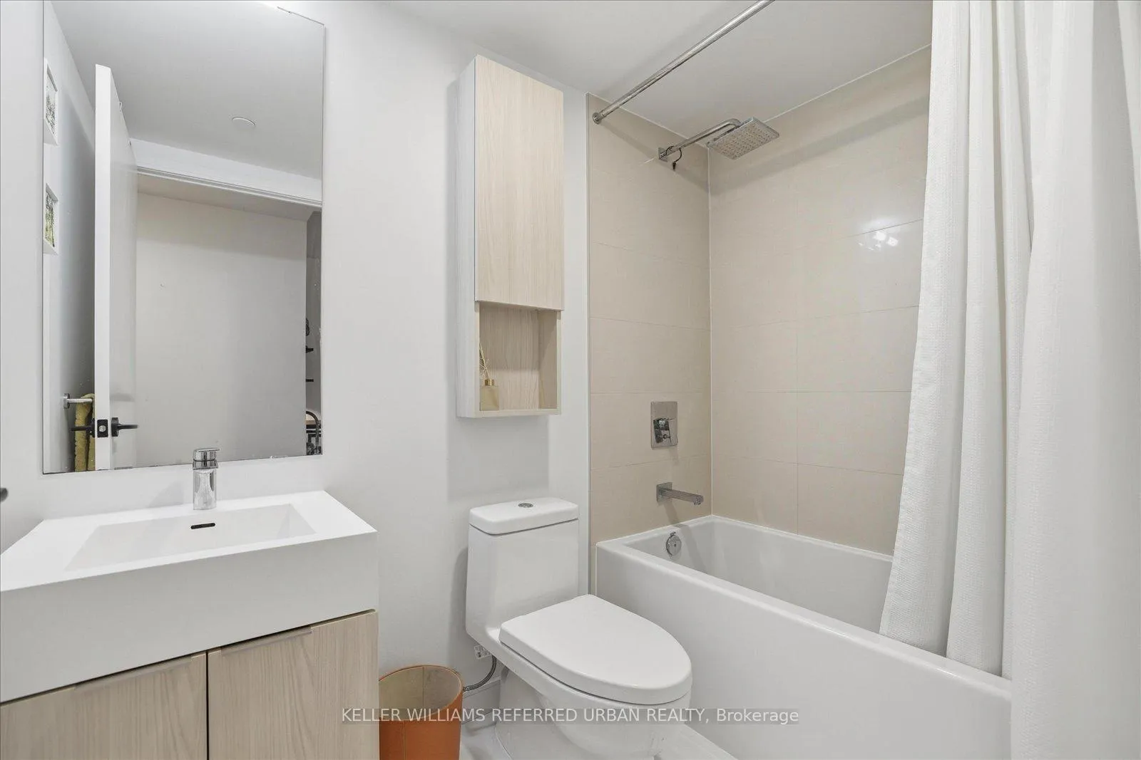 Photo 7 of Unit N467, 35 Rolling Mills Road, Toronto, Waterfront Communities — HOMEH