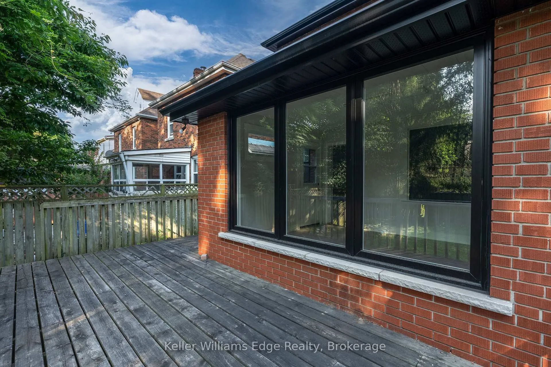 Photo 21 of 44 Haddon Avenue N, Hamilton, Westdale — HOMEH