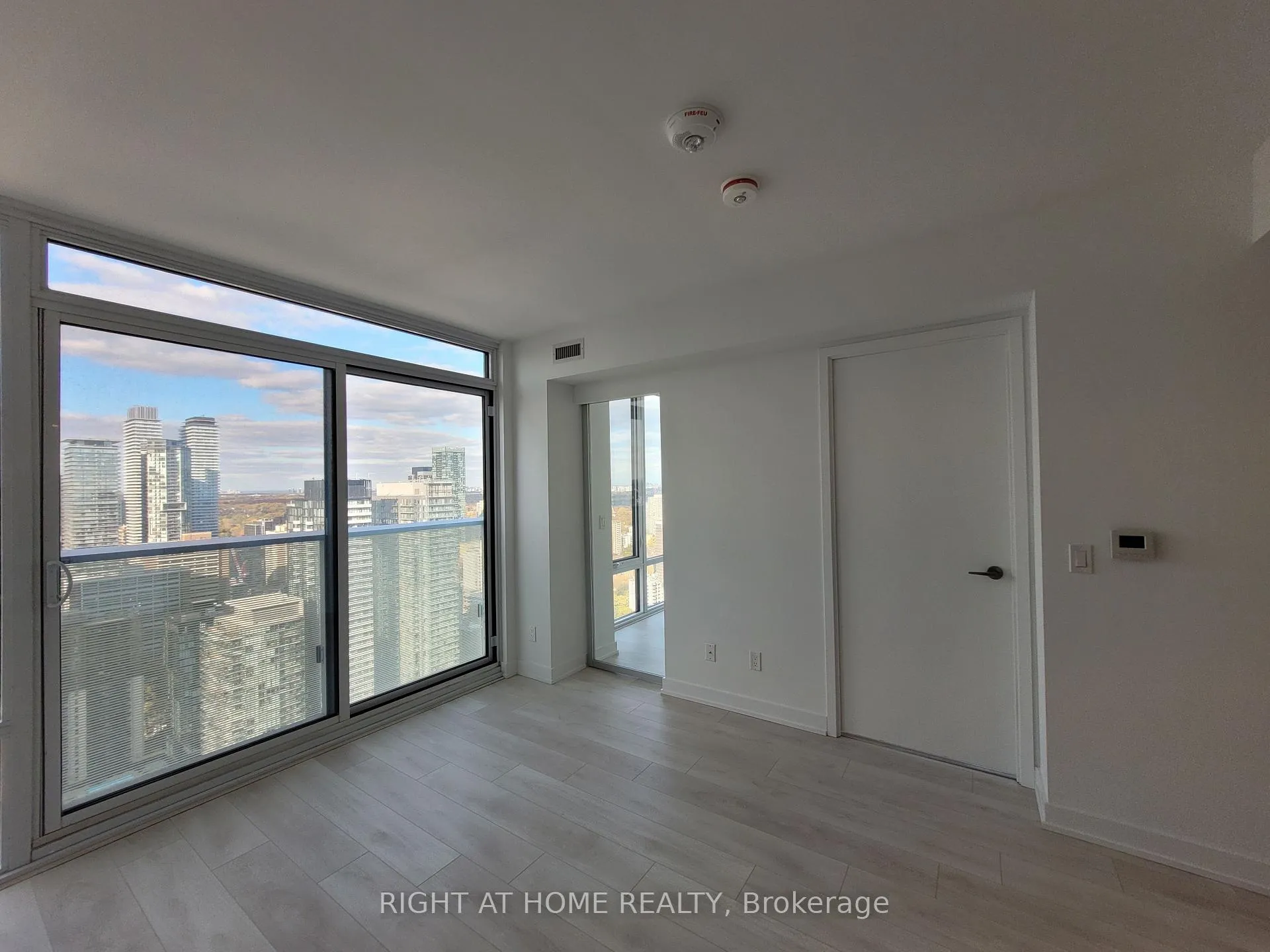 Photo 18 of Unit 3705, 501 Yonge Street, Toronto, Church-Yonge Corridor — HOMEH