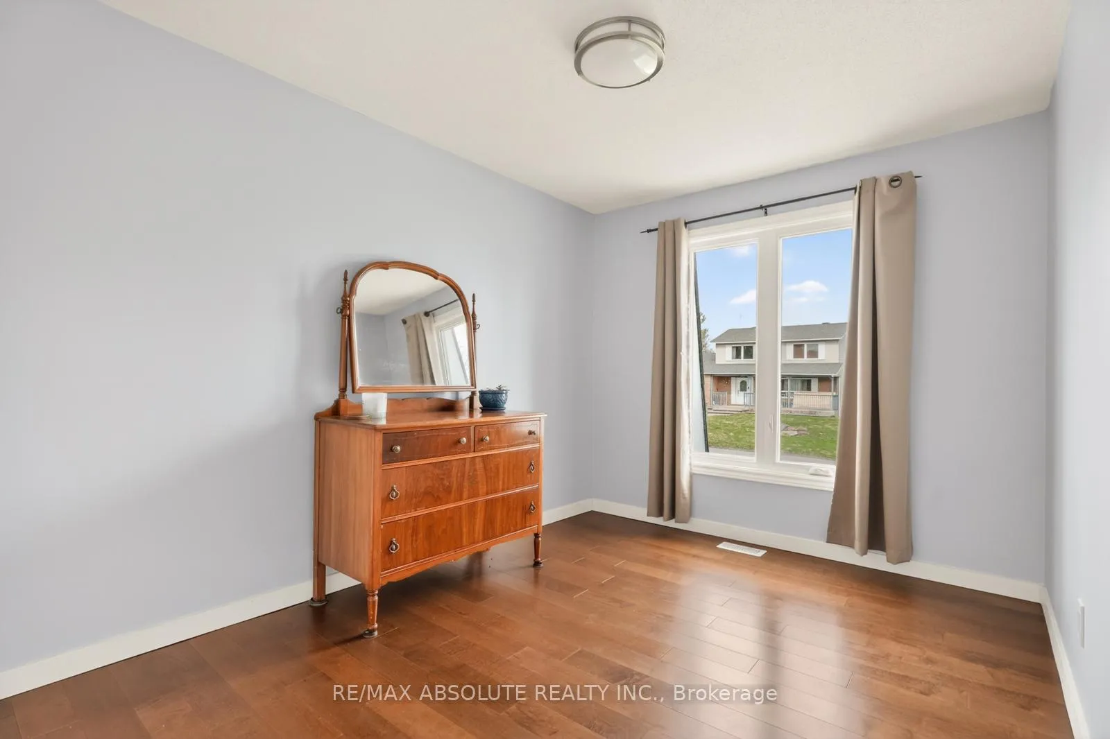 Photo 20 of 33 Owlshead Road, Ottawa, Munster — HOMEH