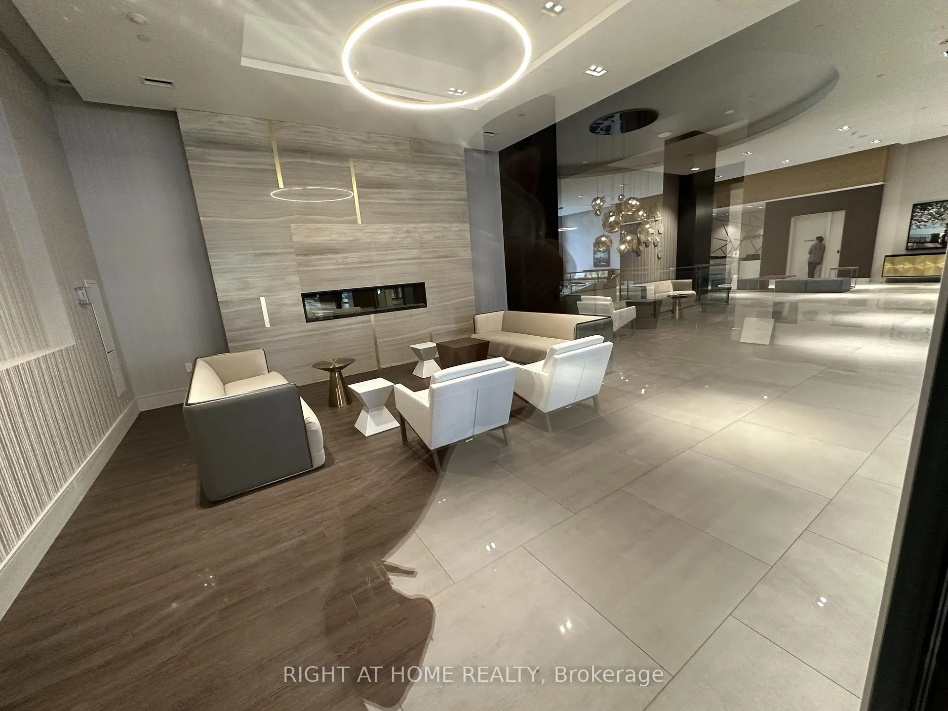 Photo 14 of Unit 2115, 9000 Jane Street, Vaughan, Vellore Village — HOMEH