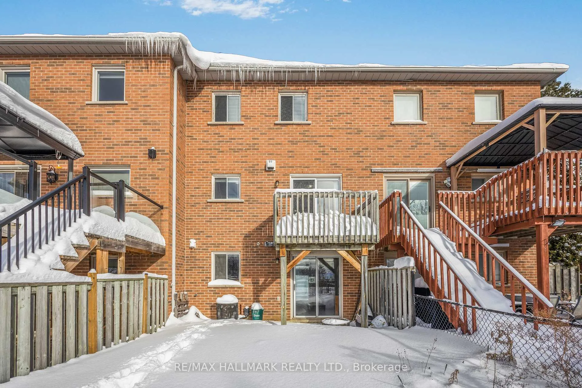 Photo 32 of 19 Parktree Drive, Vaughan, Maple — HOMEH
