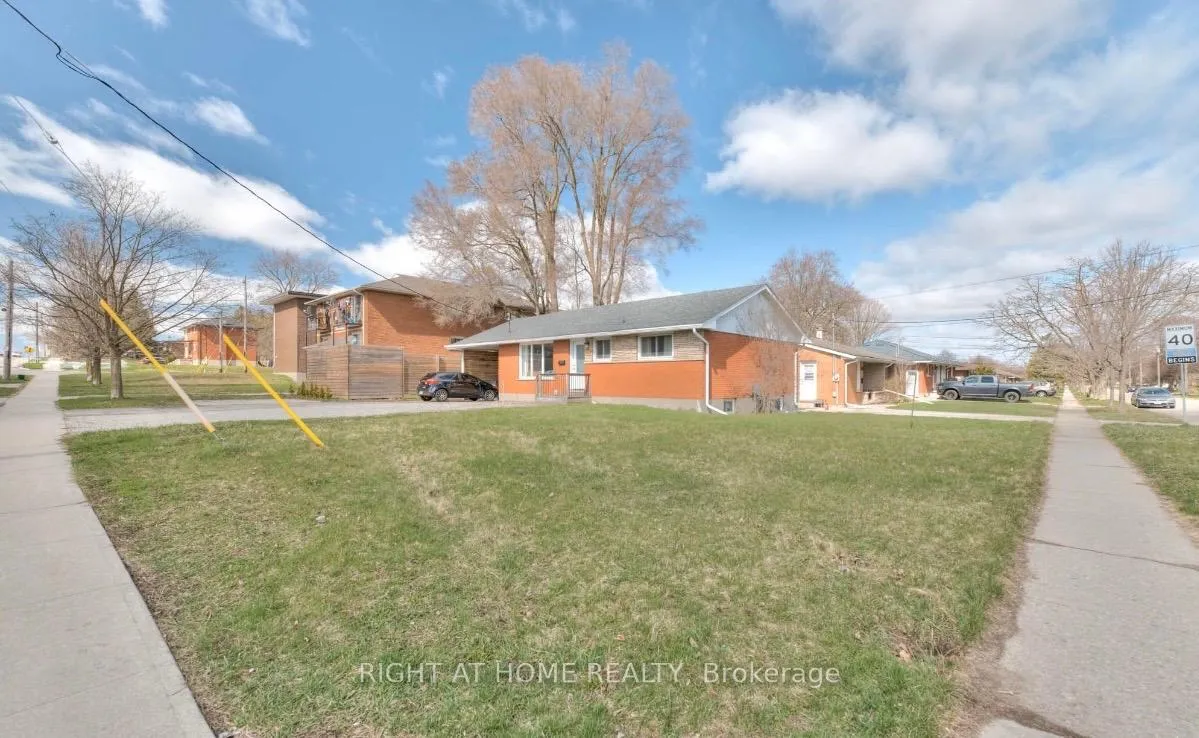 Photo 1 of Unit Lower, 484 Speedvale Avenue E, Guelph, Riverside Park — HOMEH